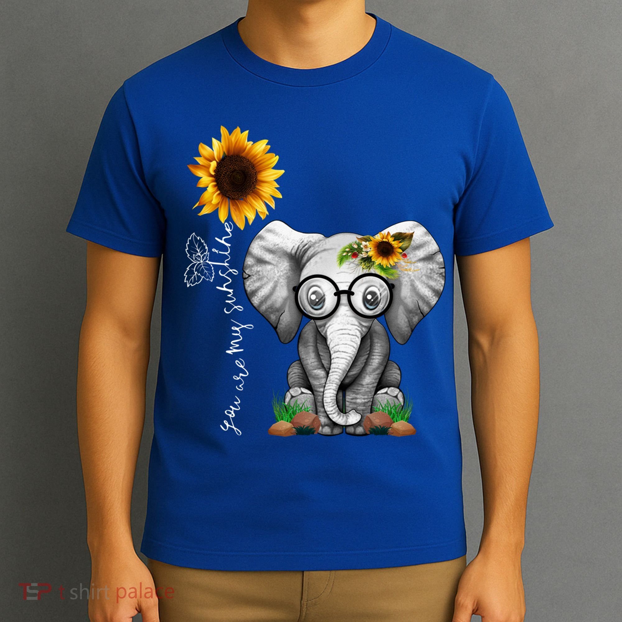 Cute Mama Elephant With Sunflower Gift You Are My Sunshine Gift T-Shirt
