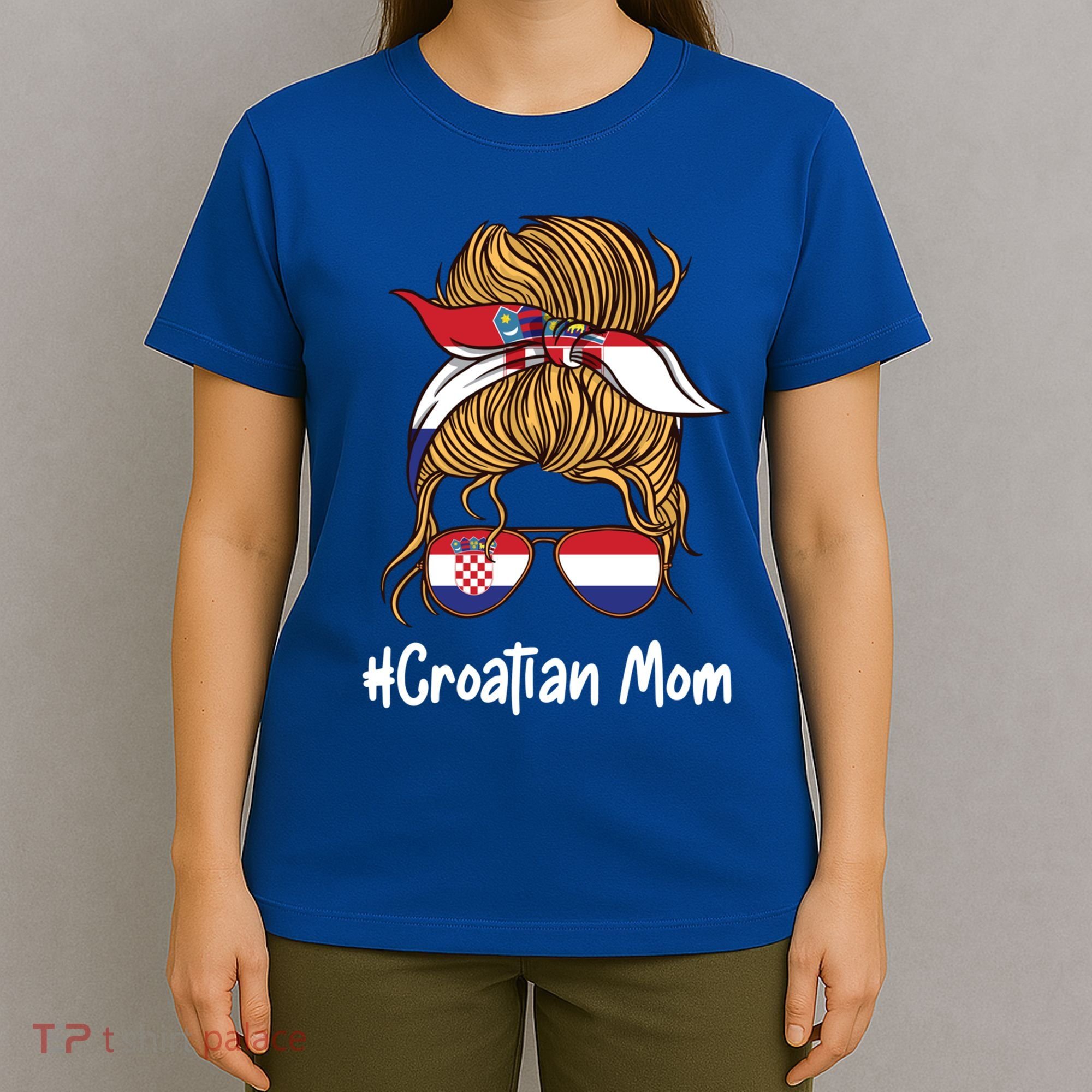 Croatian Mom International Croatia Flag Mothers Day Gift T-Shirt