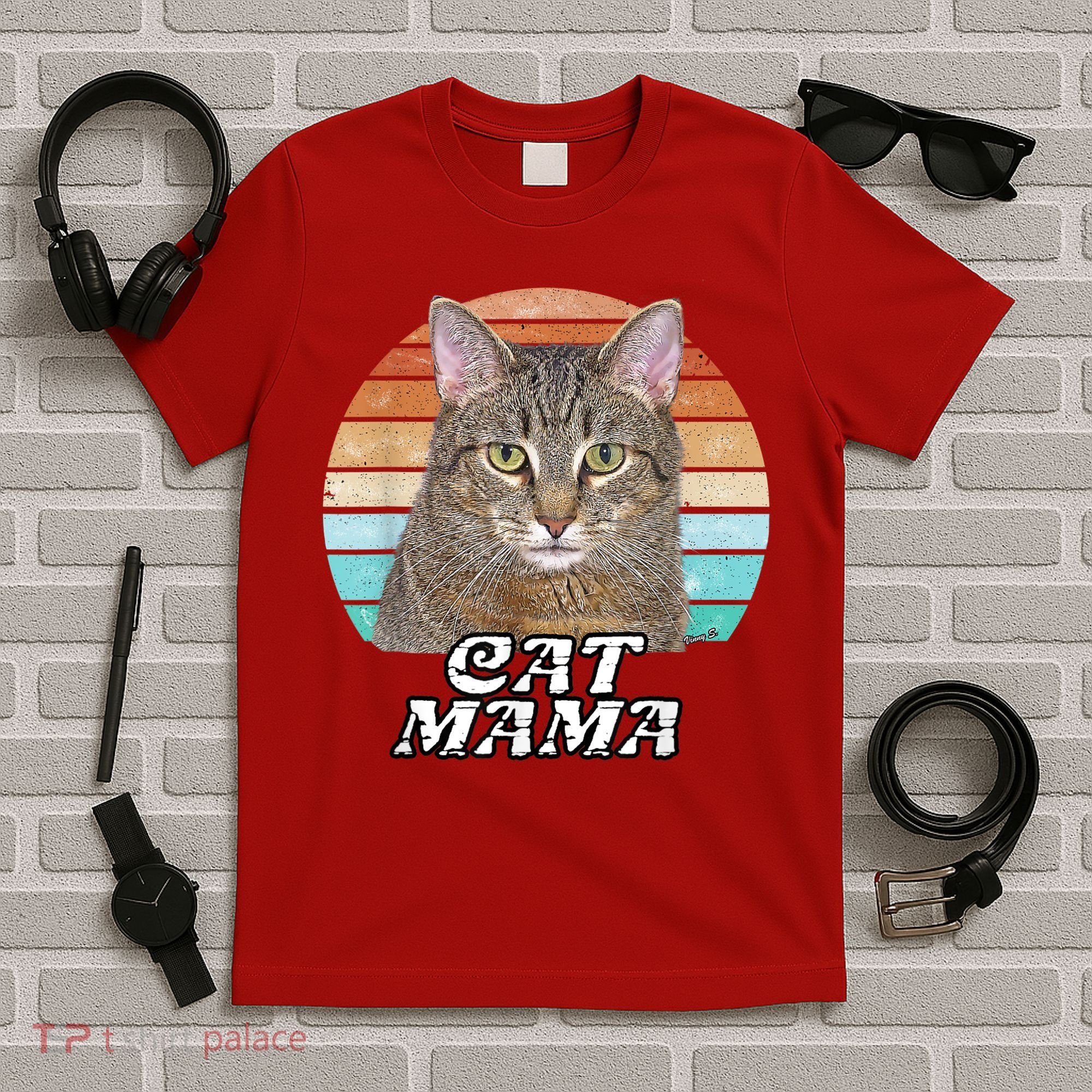 Cat Mama Mom Mothers Day Tabby Retro T-Shirt