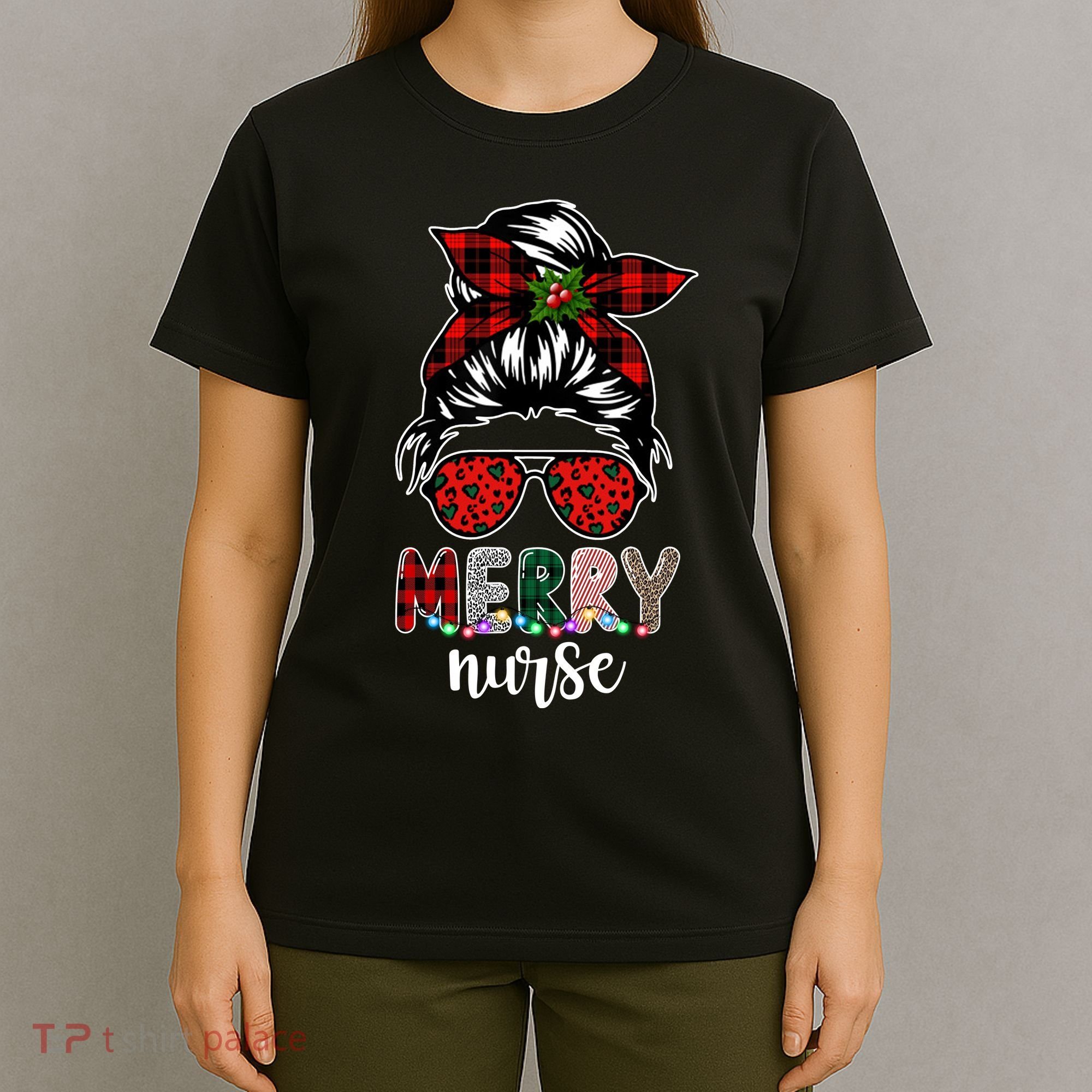 Cute Merry Nurse Christmas T-Shirt