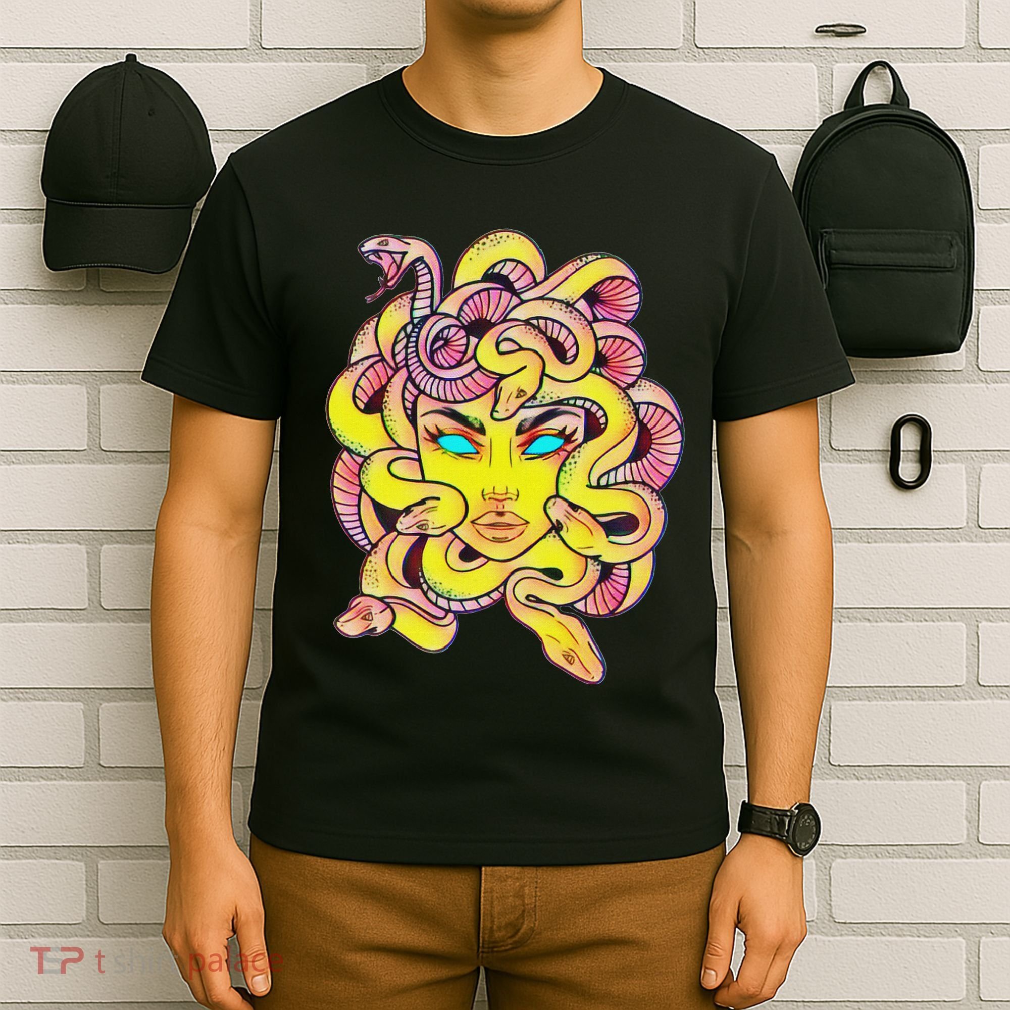 Cute Medusa Scary Greek Mythology Female Monster Medusa T-Shirt