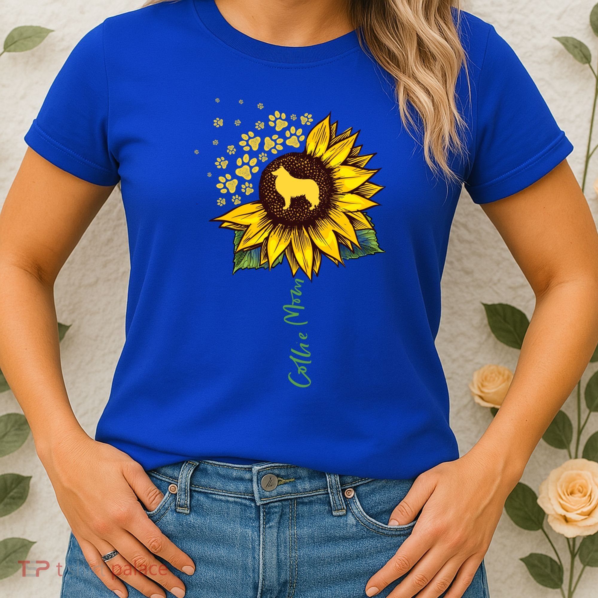 Collie Mom Sunflower Rough Collie Funny Gift Dog Mom Mama Gift Women's T-Shirt