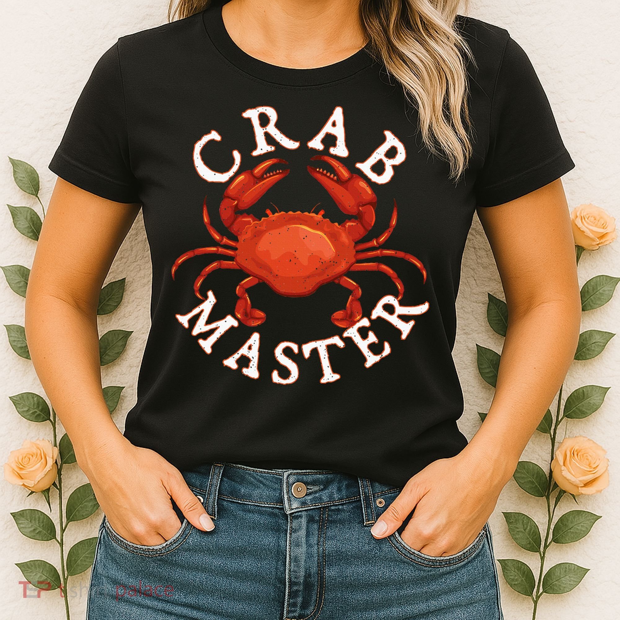 Crab Master Seafood Crustacean Sea Lover Hunting Crabbing Women's T-Shirt