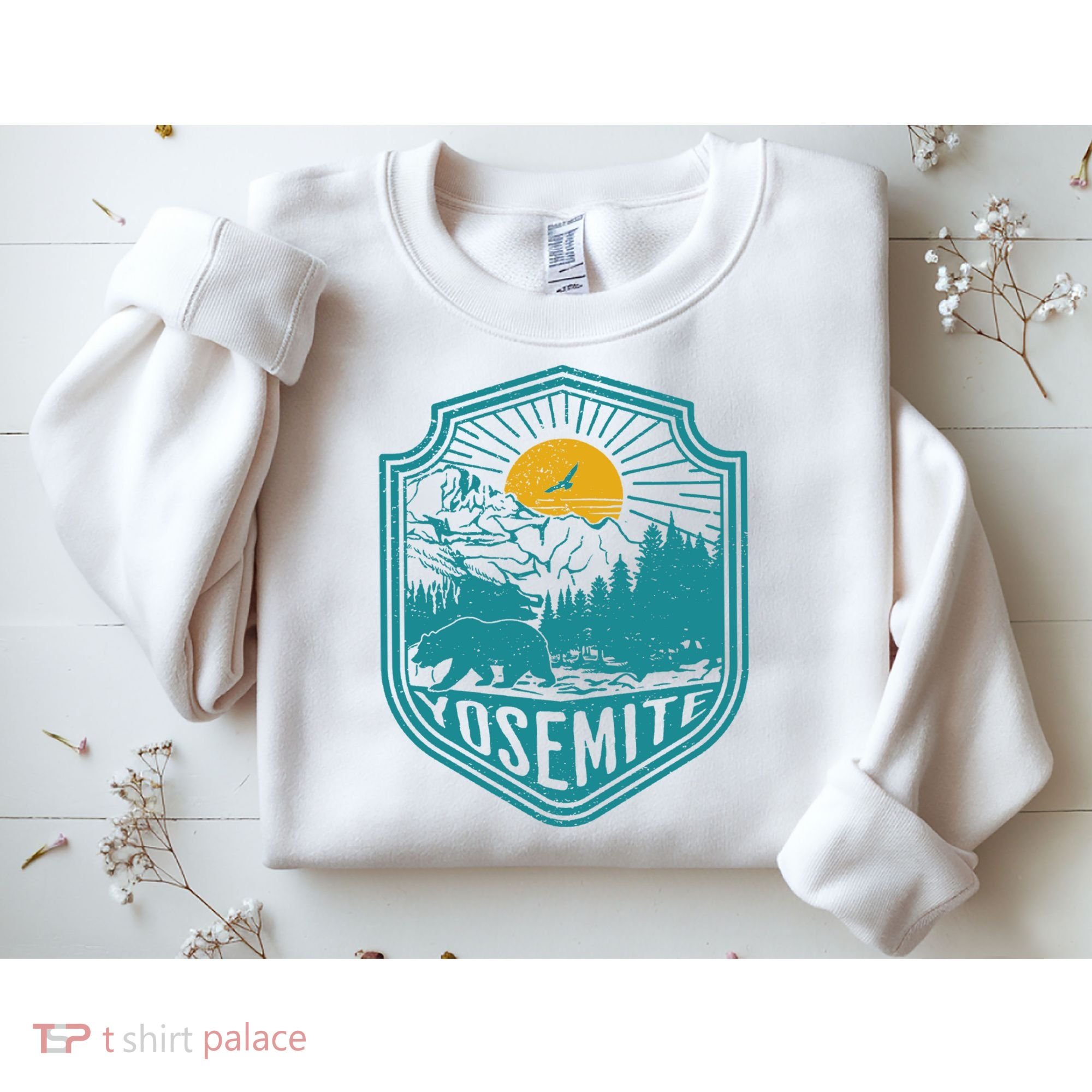 California Nature Hiking Outdoors Gift Yosemite National Park Sweatshirt