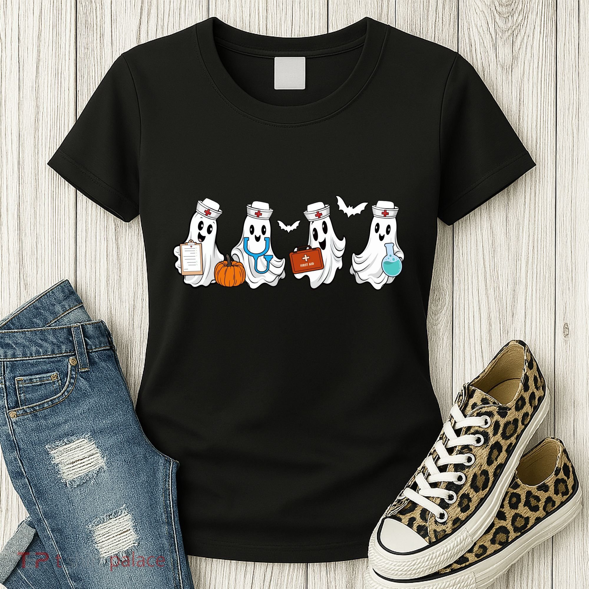 Cute Nurse Halloween Ghost Women's T-Shirt