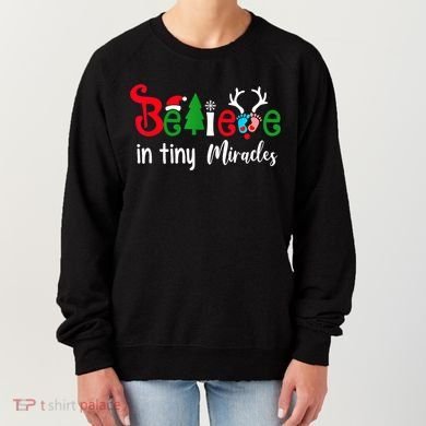 Christmas Nicu Nurse Believe In Tiny Miracles Women's Sweatshirt
