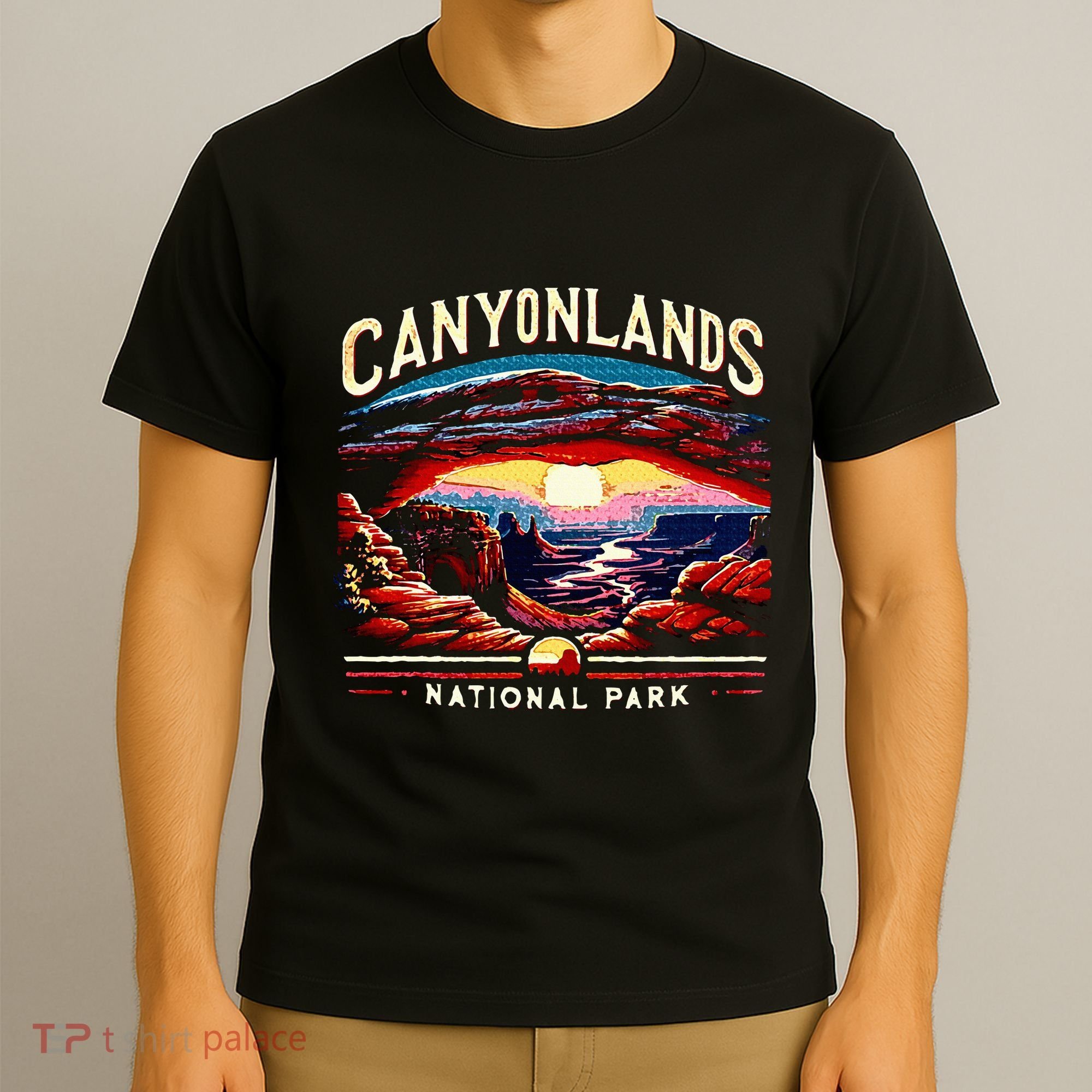 Canyonlands National Park Sunset Landscape Graphic T-Shirt