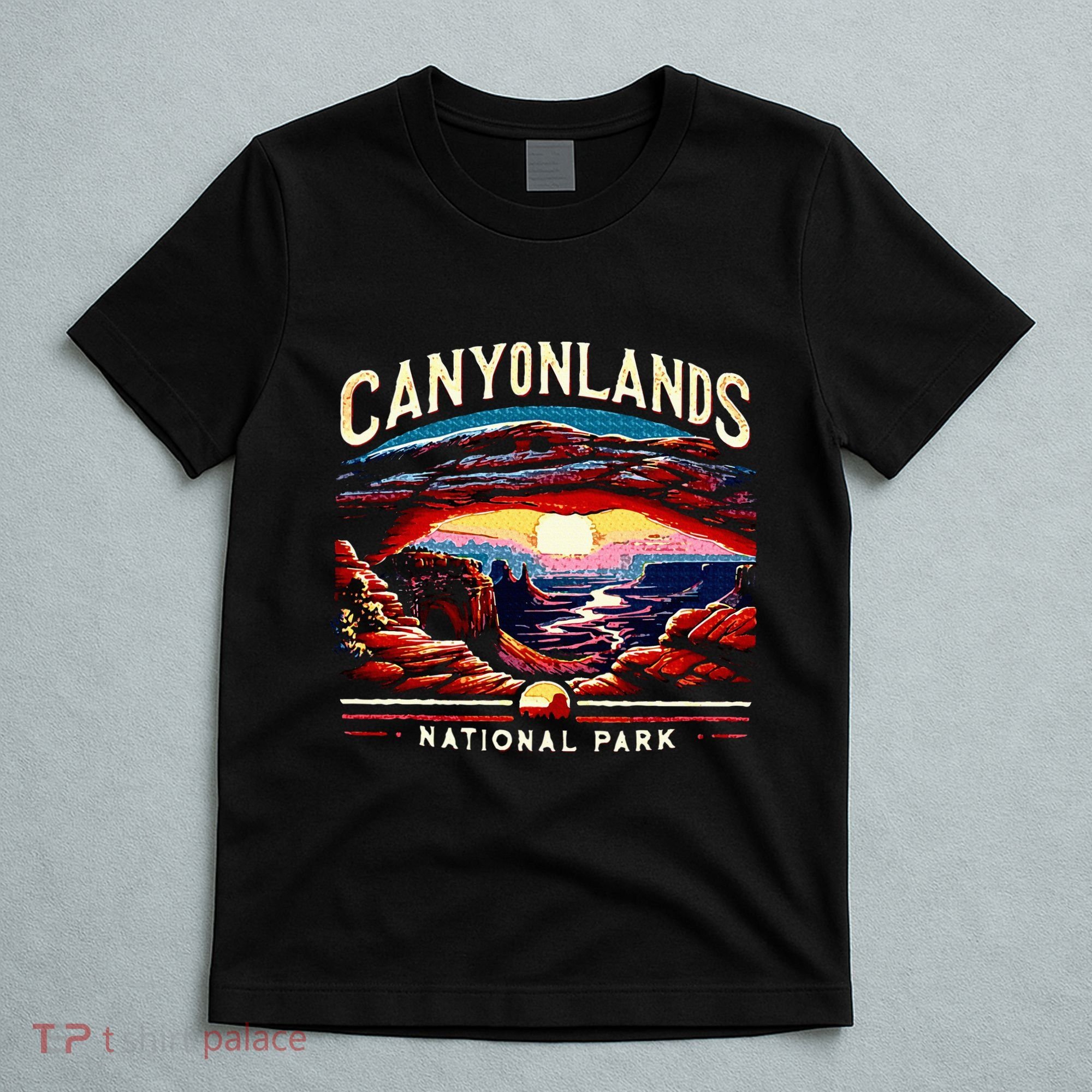 Canyonlands National Park Sunset Landscape Graphic T-Shirt