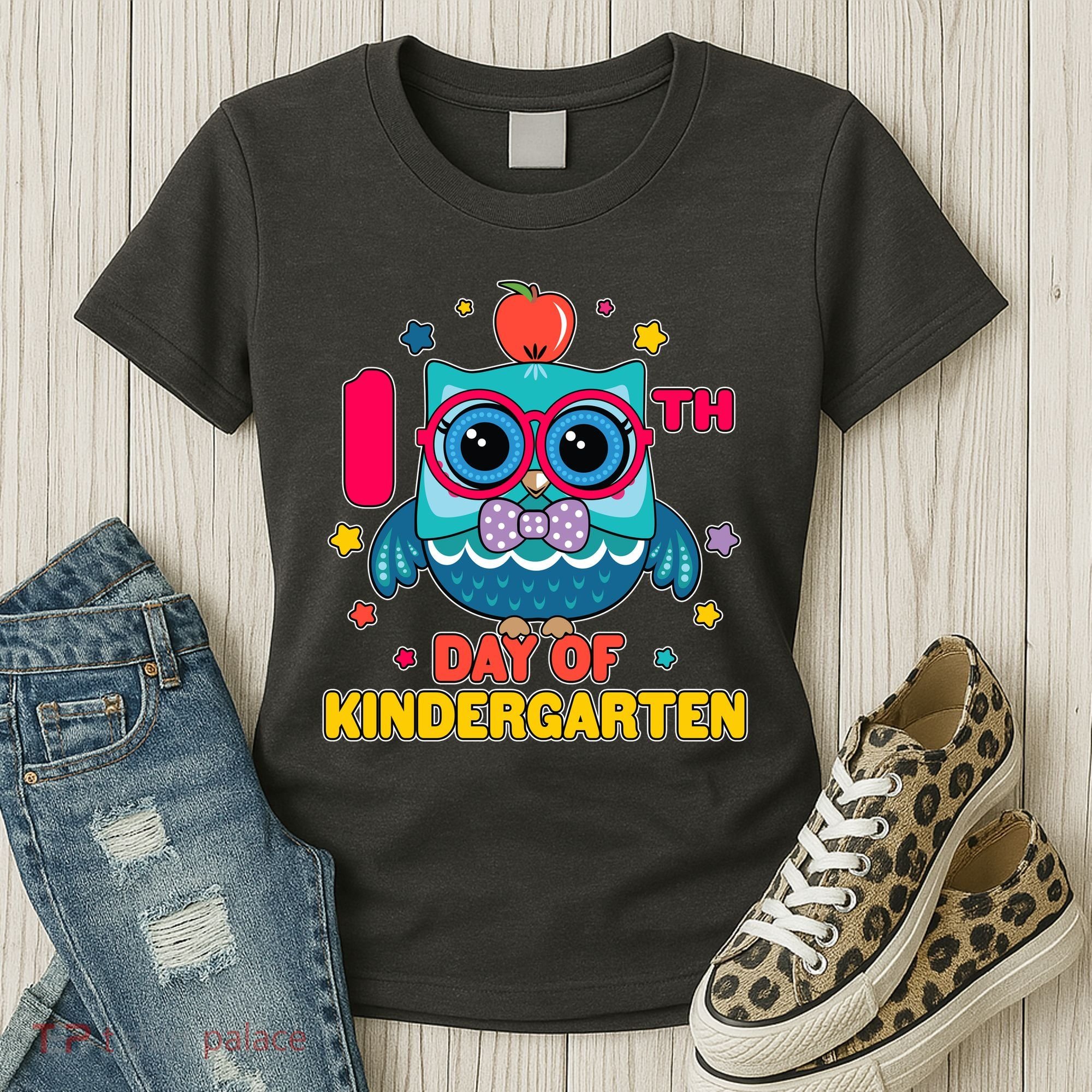 Cute Owl 100th Day Of Kindergarten Women's T-Shirt