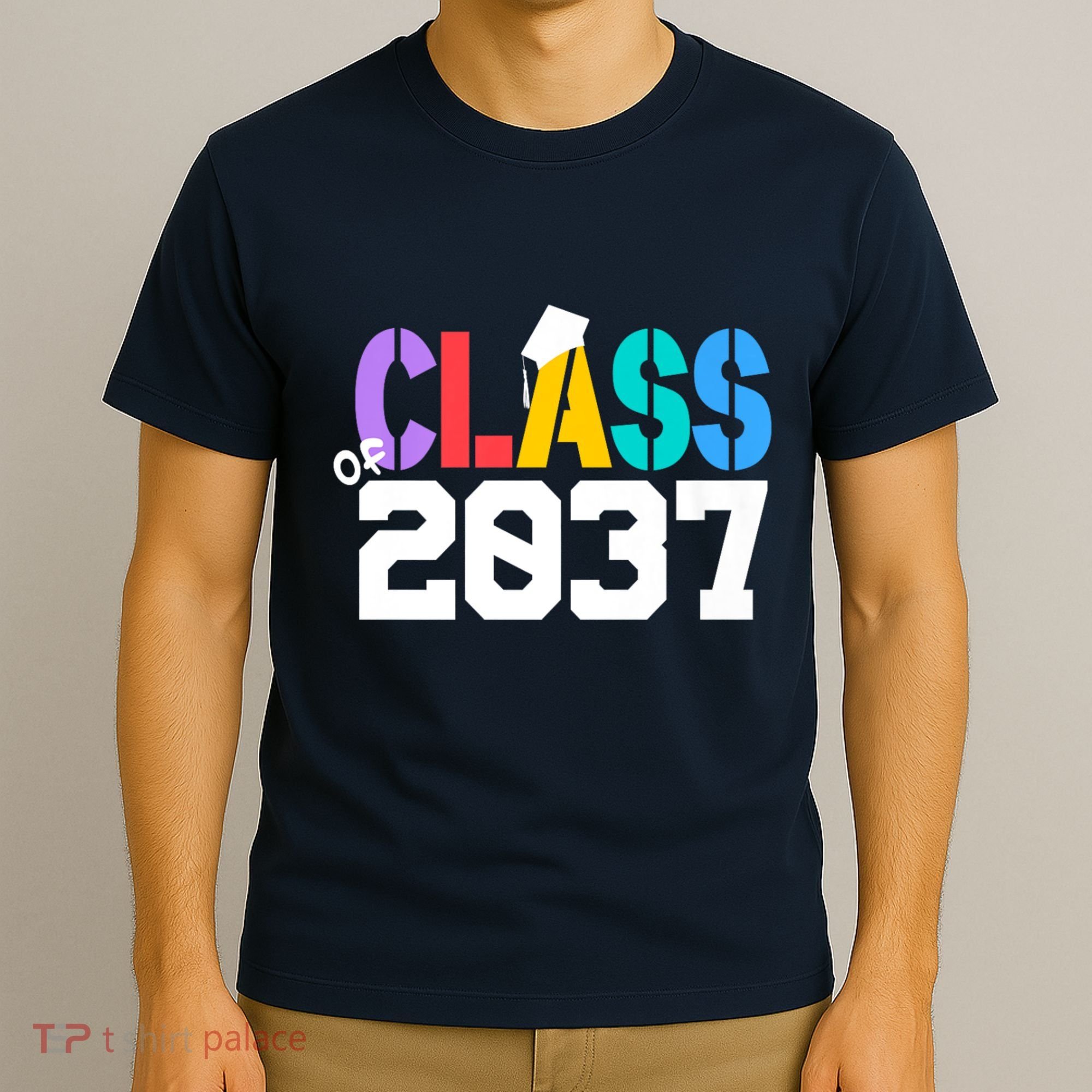 Class Of 2037 Grow With Me First Day Of School Graduation V T-Shirt