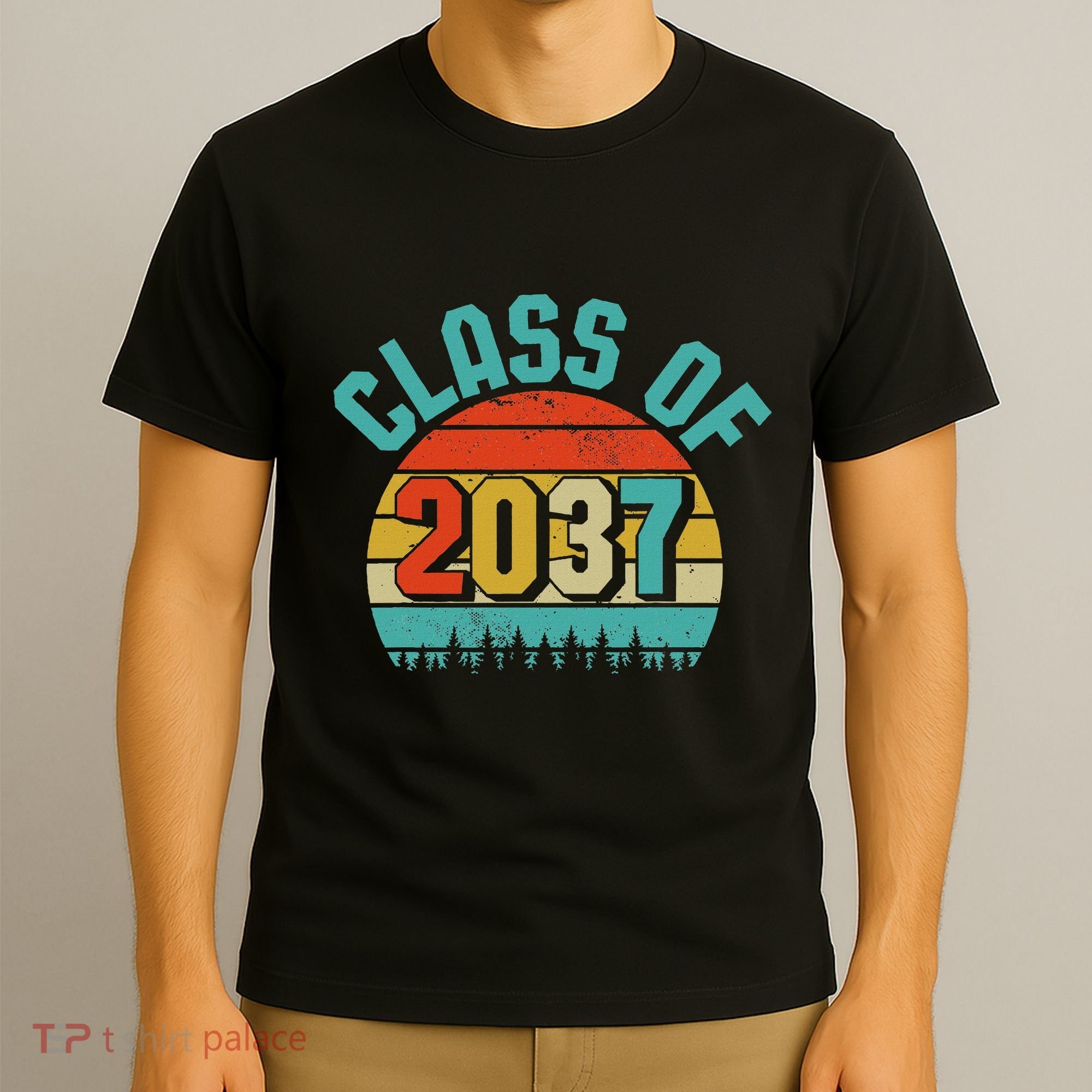 Class Of 2037 Grow With Me Kindergarten To Graduation Retro T-Shirt