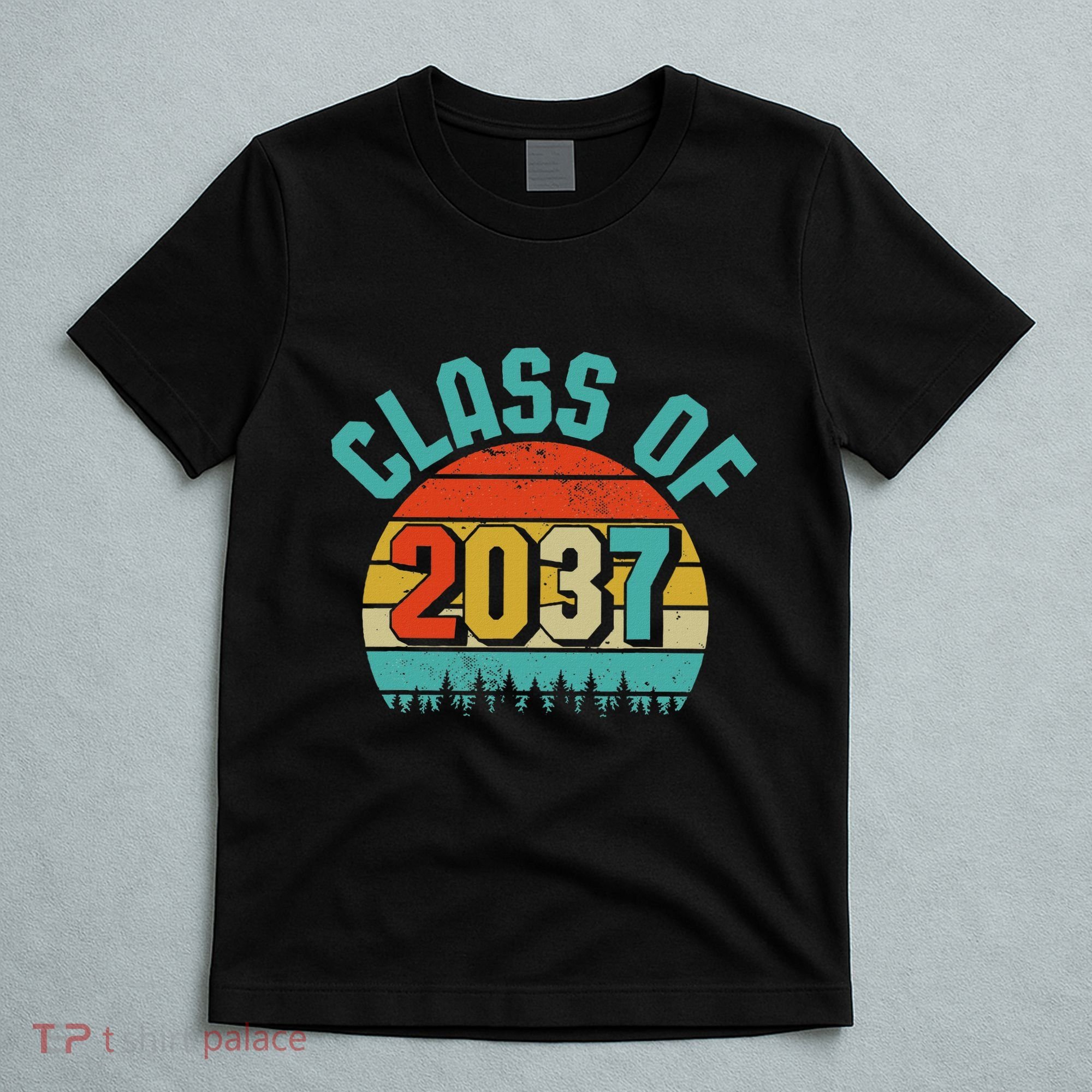 Class Of 2037 Grow With Me Kindergarten To Graduation Retro T-Shirt