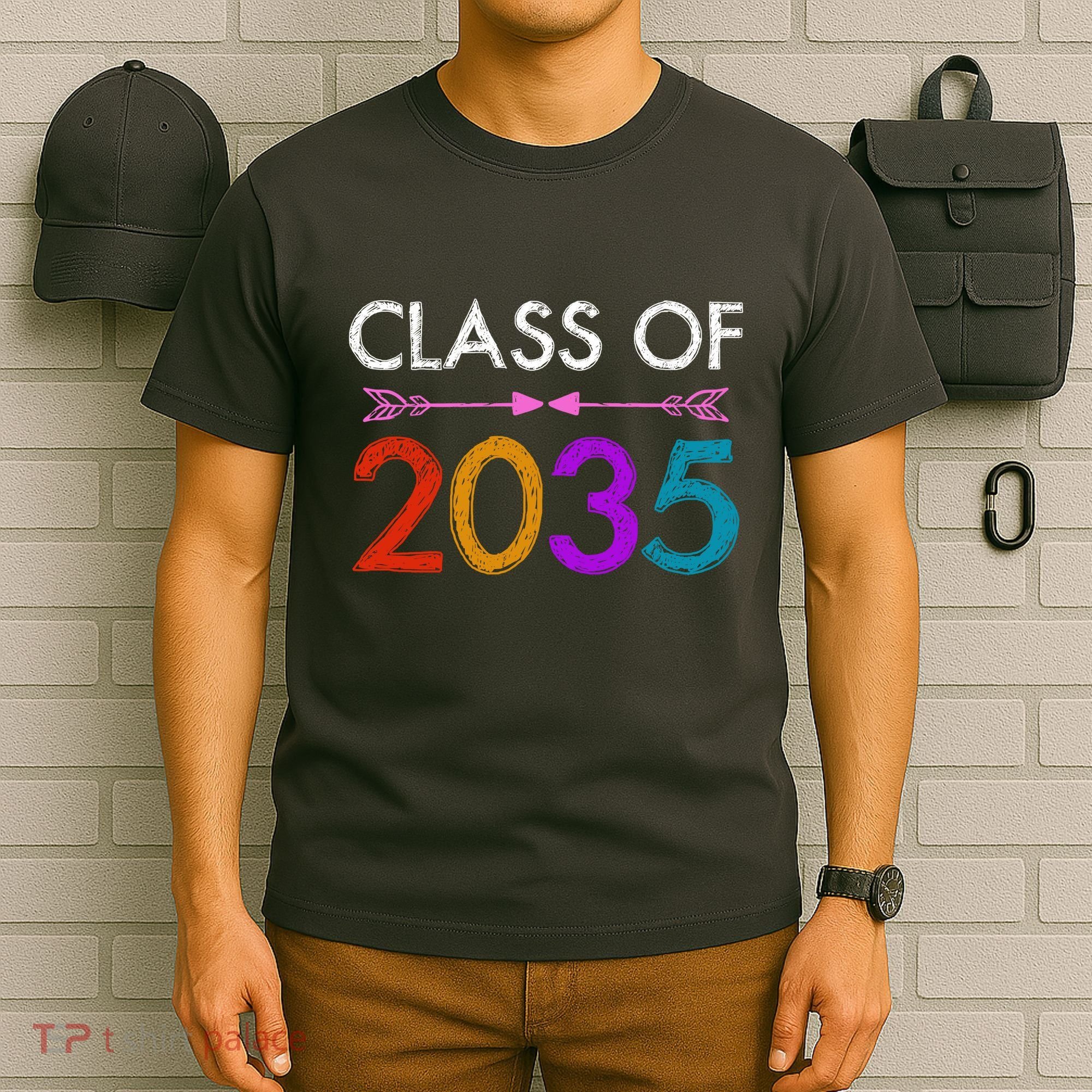 Class Of 2035 Cute Graduation T-Shirt