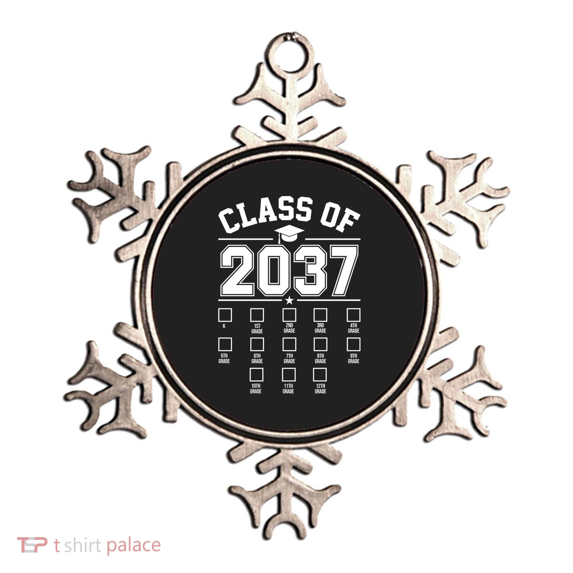 Class Of 2037 Grow With Me Checklist Kindergarten 12th Grade Ornament