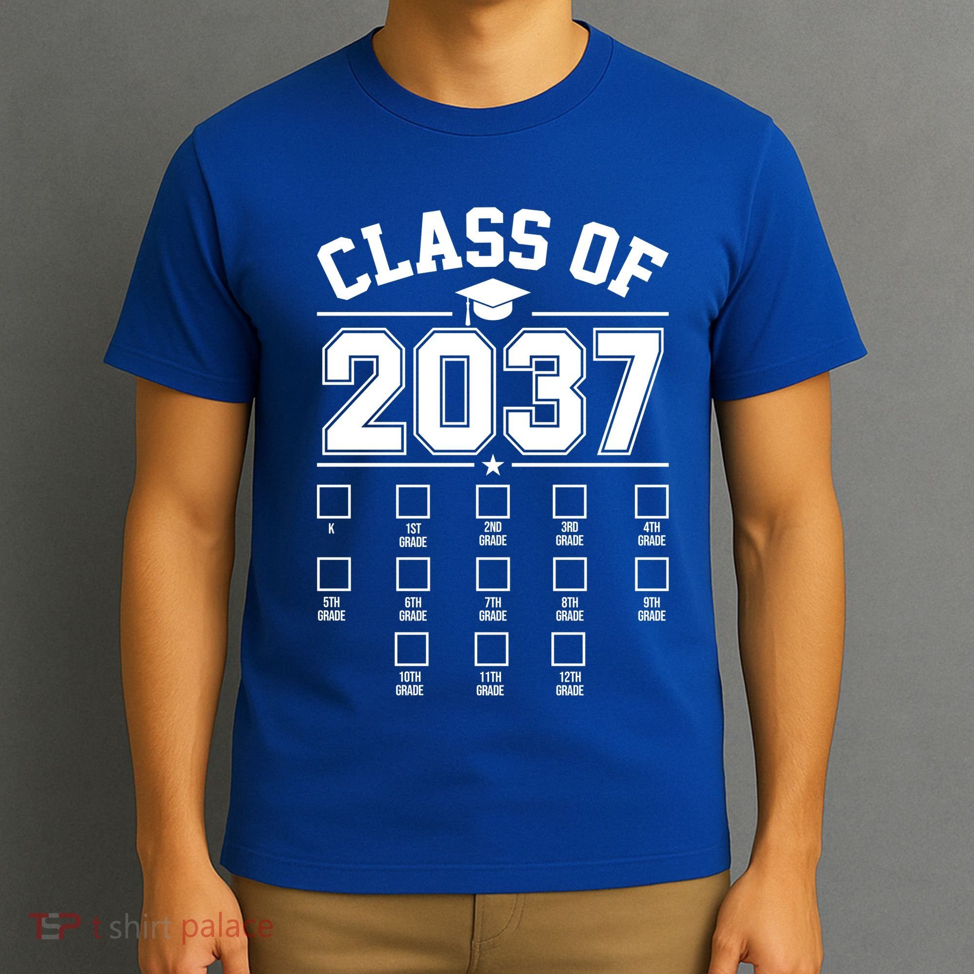 Class Of 2037 Grow With Me Checklist Kindergarten 12th Grade T-Shirt