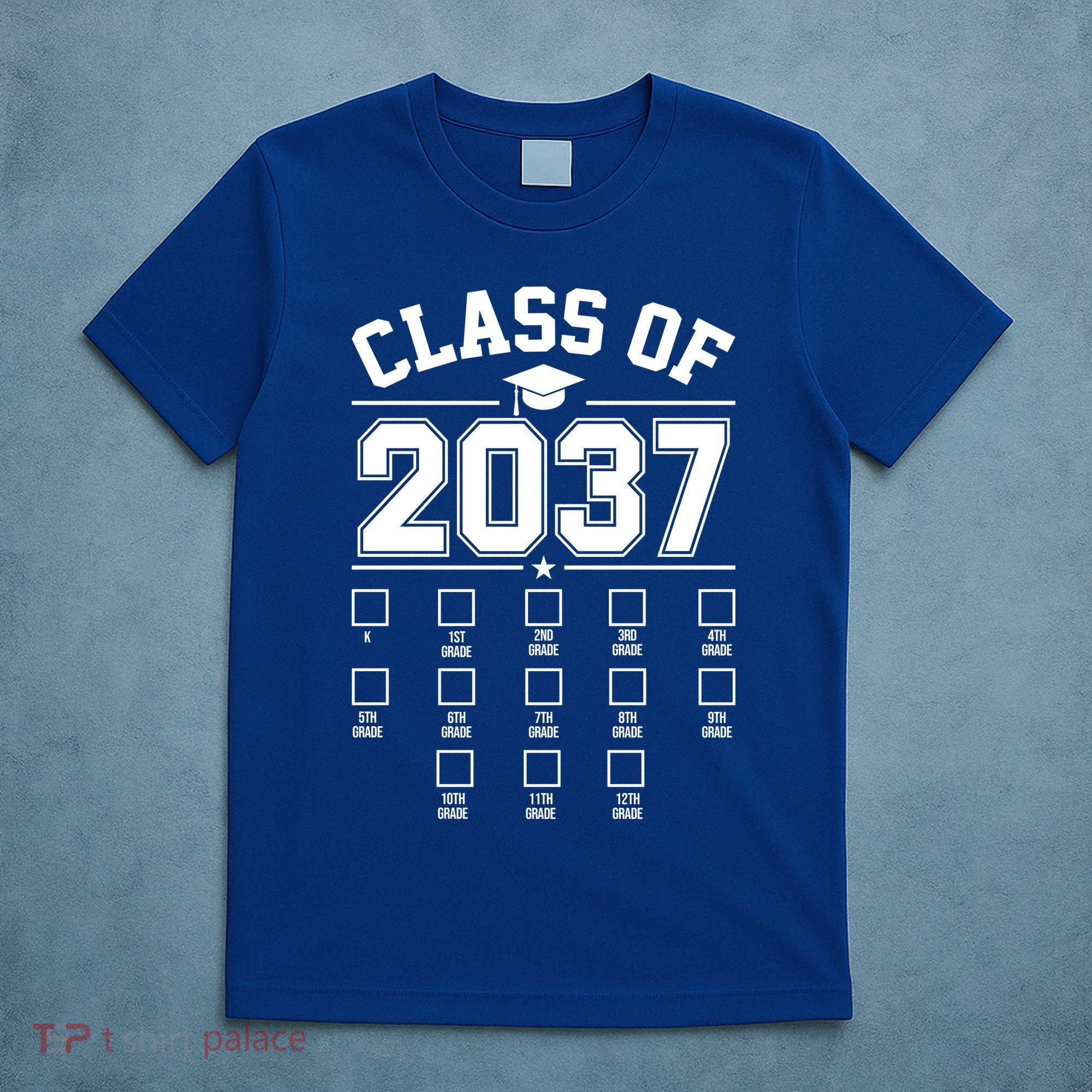 Class Of 2037 Grow With Me Checklist Kindergarten 12th Grade T-Shirt