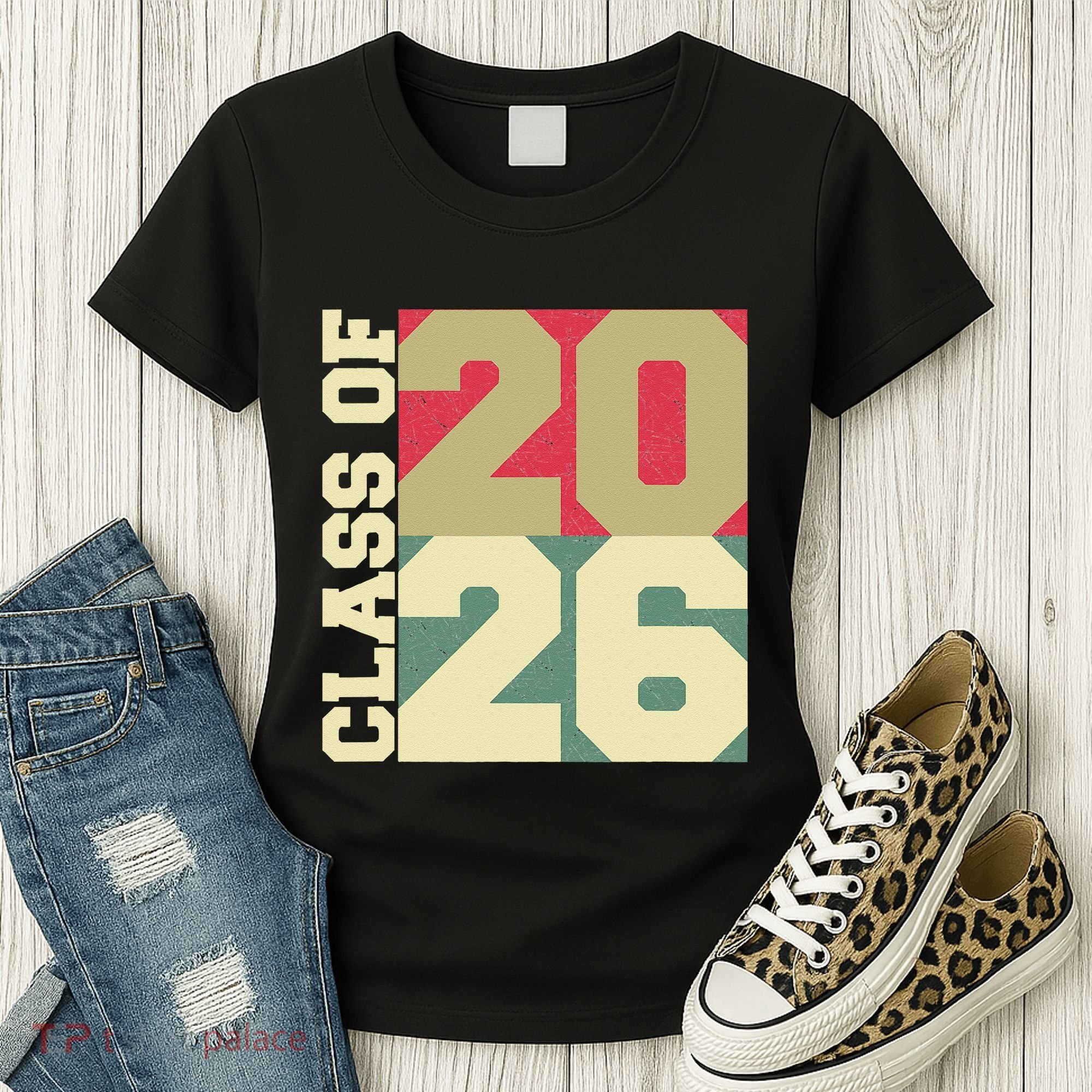 Class Of 2026 First Day Of School Grow With Me Women's T-Shirt