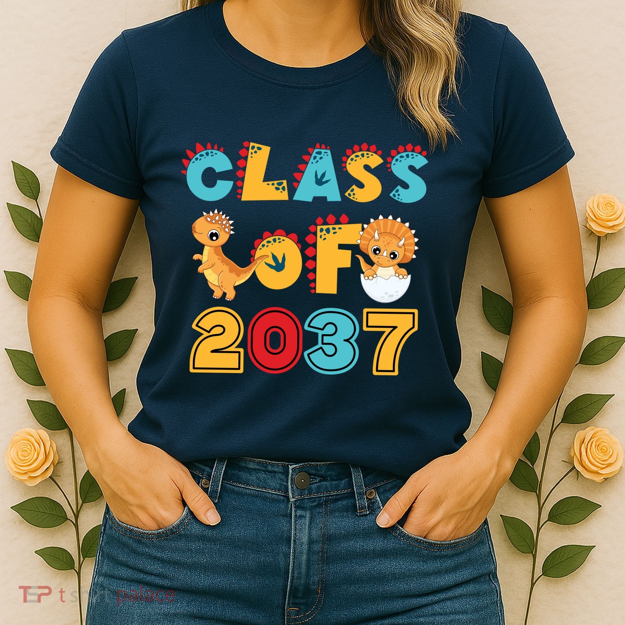 Class Of 2037 Grow With Me Kindergarten Graduation Women's T-Shirt