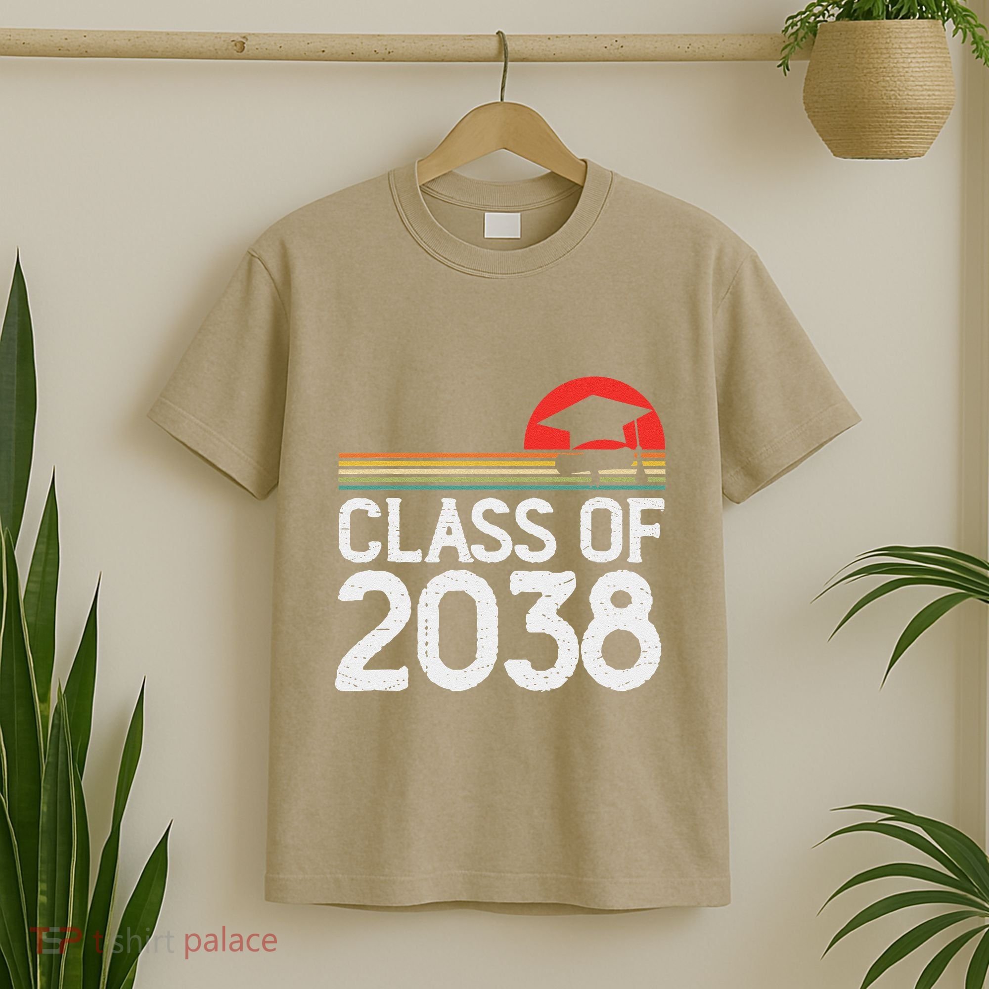 Class Of 2038 Grow With Me Kindergarten To Graduation T-Shirt