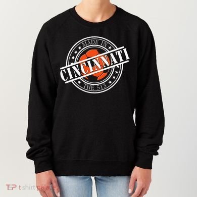 Cincinnati Ohio 513 Soccer Squad Women's Sweatshirt