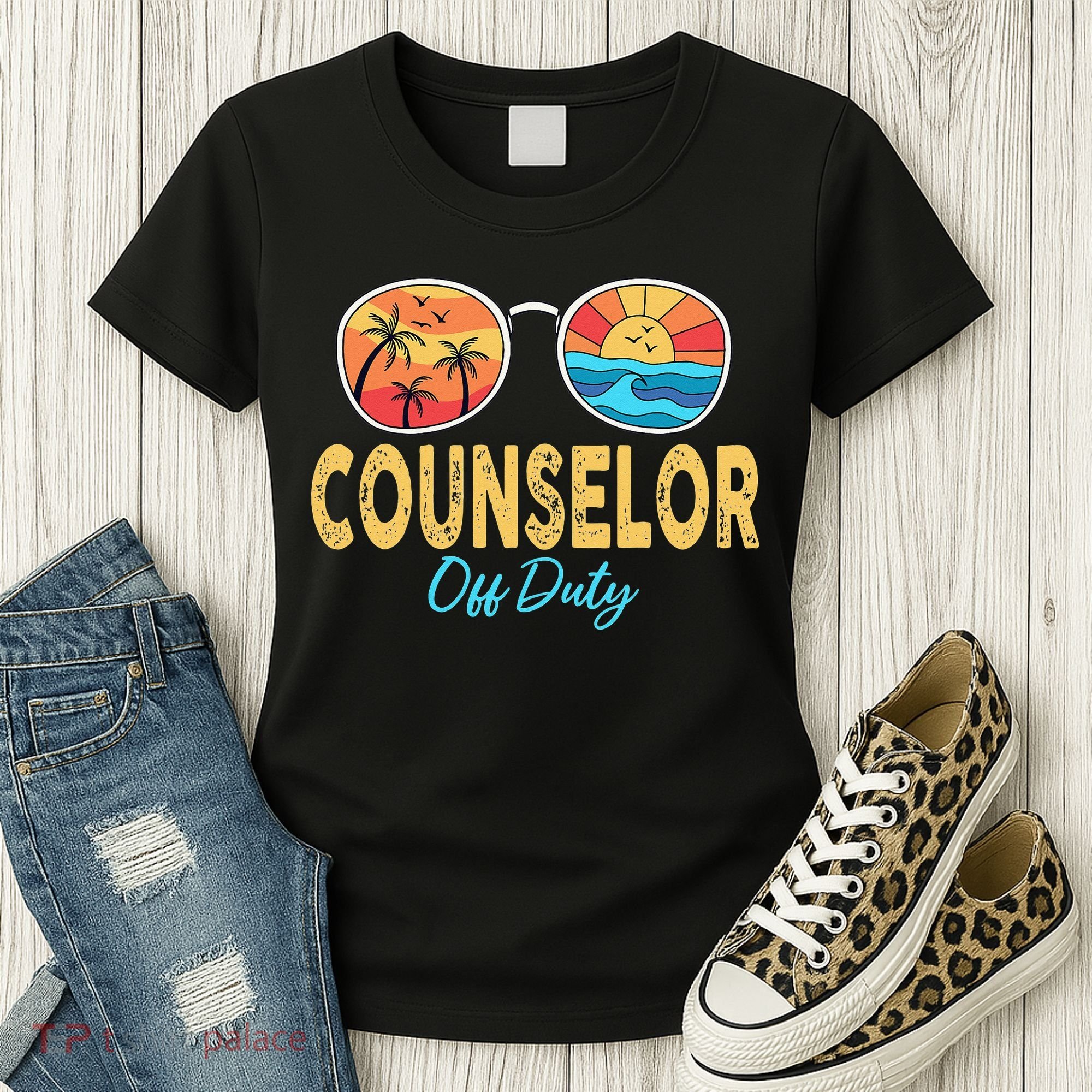 Counselor Off Duty Happy Last Day Of School Summer Women's T-Shirt