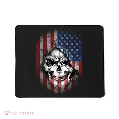 Cool American Flag Skull Graphic Mousepad