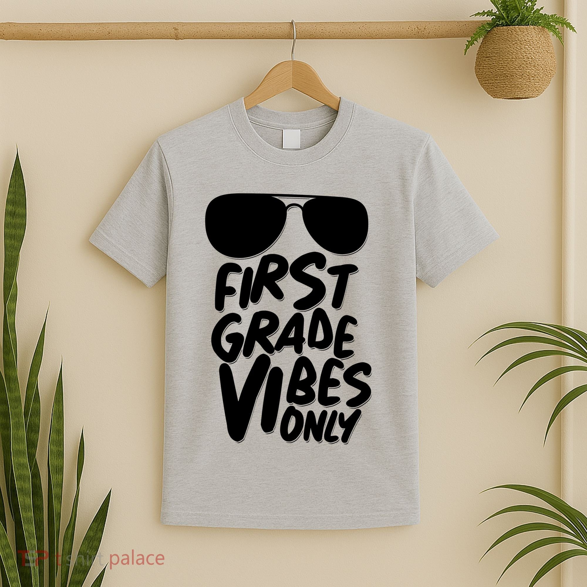 Cool First Grade Vibes Only Back to School T-Shirt