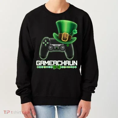 Cool St Patrick's Day Gamerchaun Game Controller Leprechaun Women's Sweatshirt