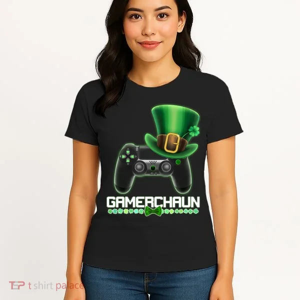 Cool St Patrick's Day Gamerchaun Game Controller Leprechaun Women's T-Shirt