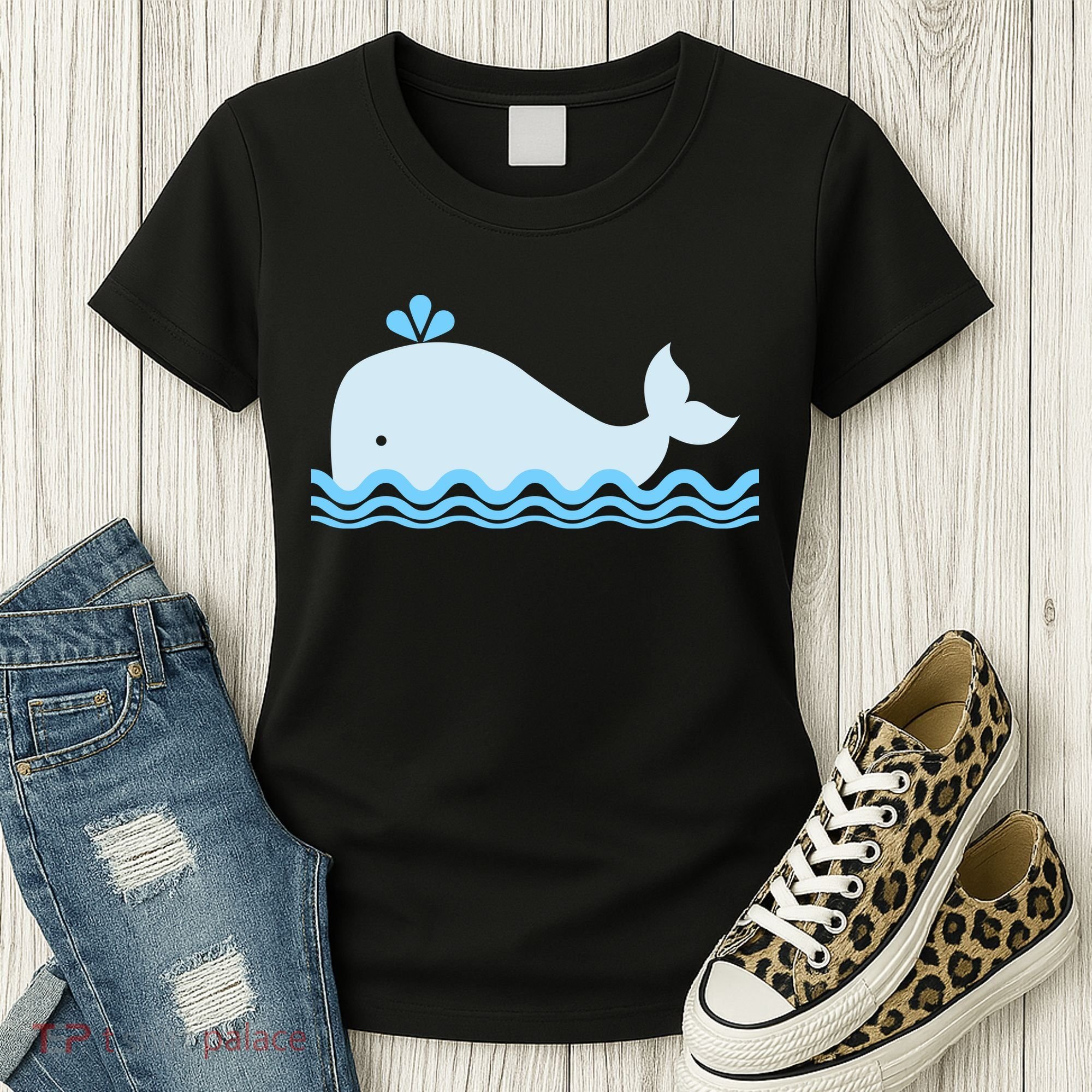 Cute Ocean Sea Life Whale Women's T-Shirt