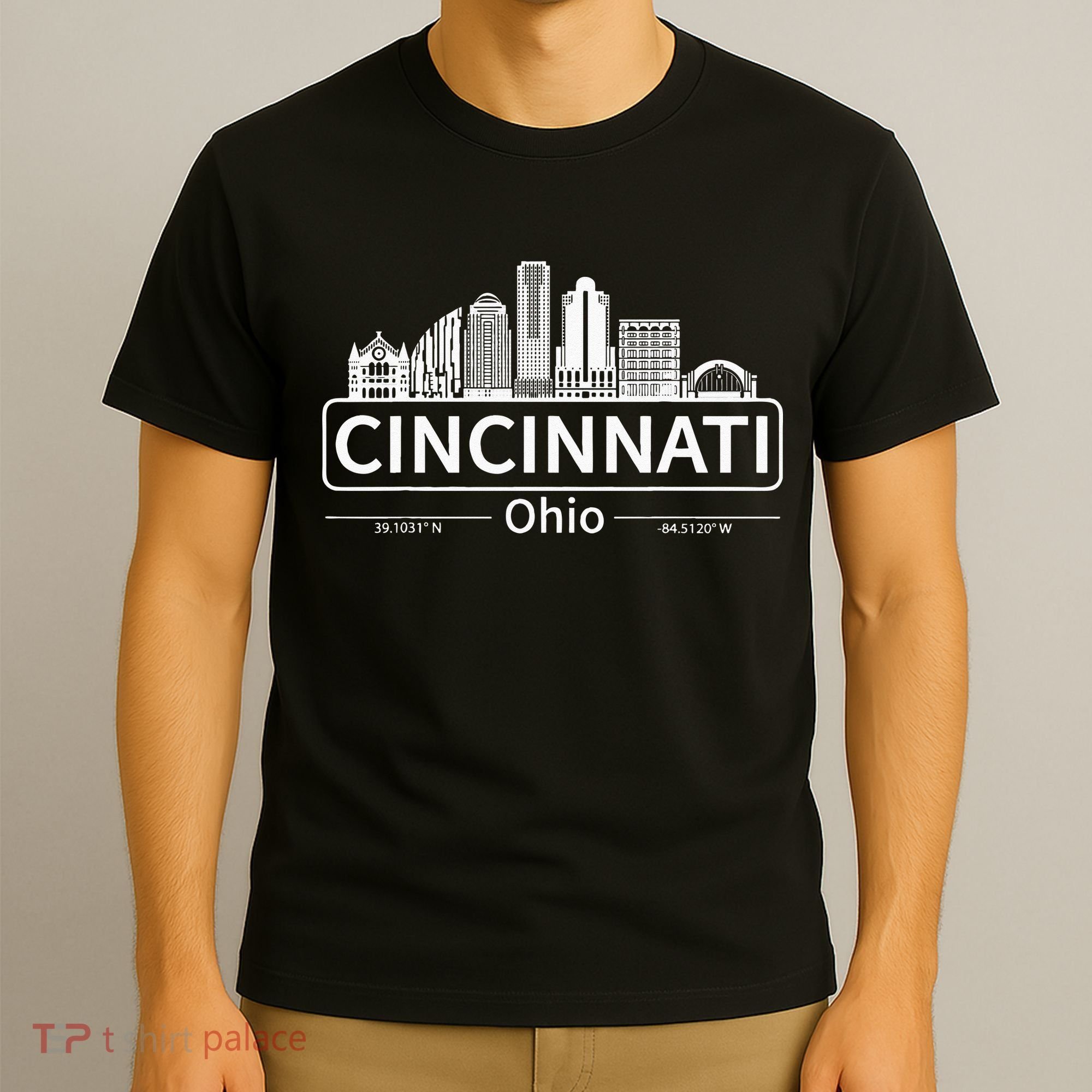 Cincinnati Ohio Skyline Travel To Cincinnati T-Shirt