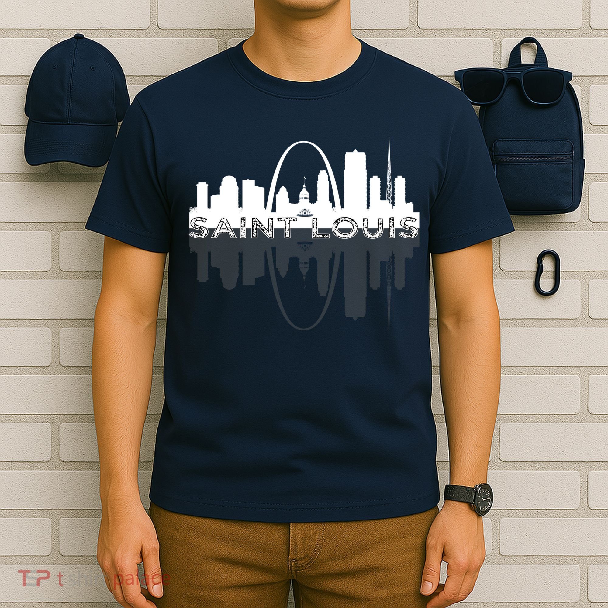 City of St Louis Missouri Skyline Art Gateway Arch Graphic T-Shirt