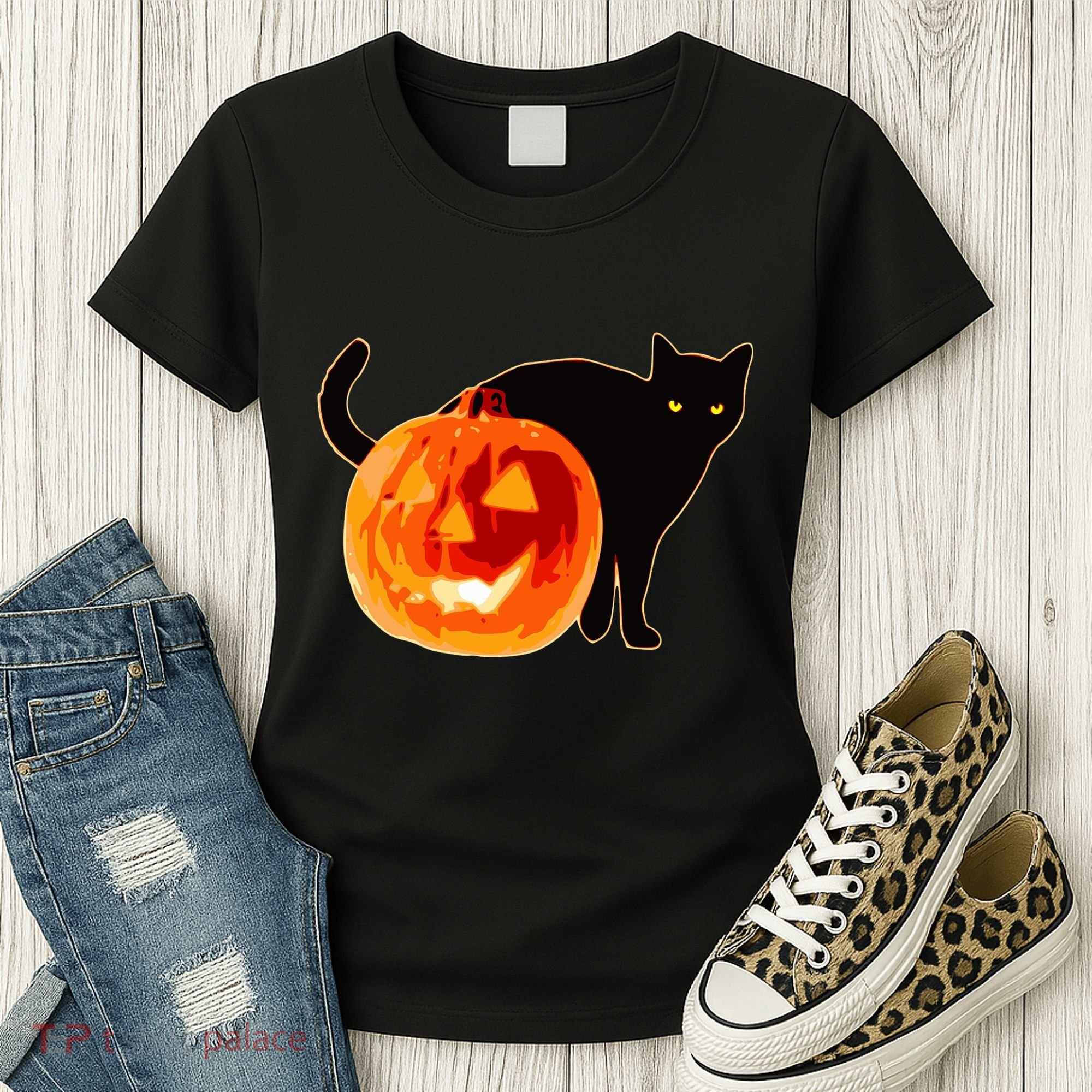 Creepy Pumpkin Jack O Lantern Black Cat Halloween Women's T-Shirt