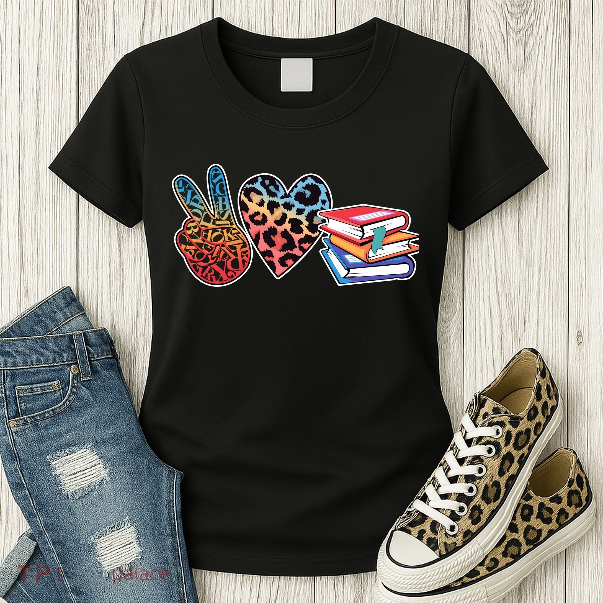 Cute Peace Love Books Reading Fan Book Lover Women's T-Shirt