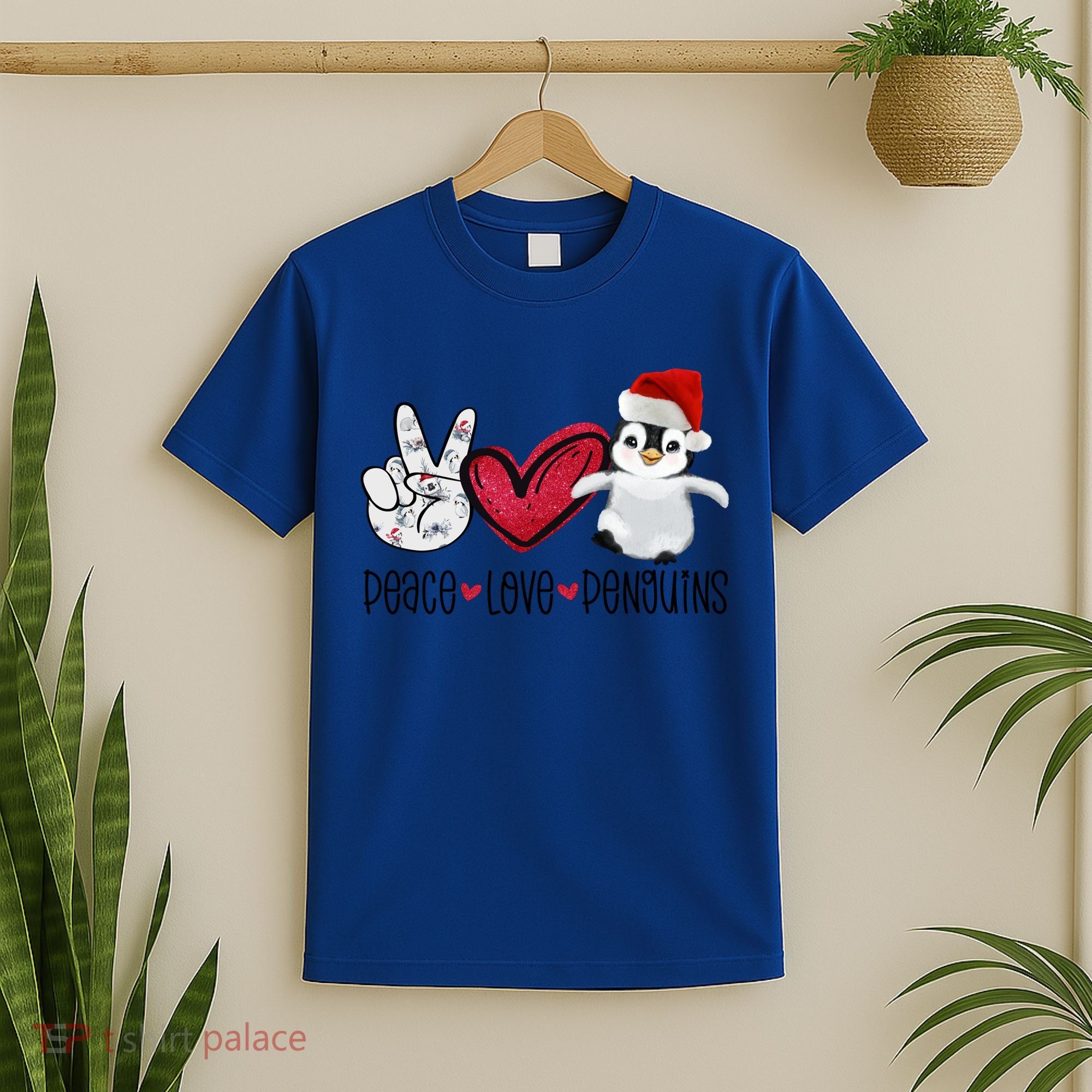 Christmas Peace Love Penguins Cute Xmas Santa Penguin Great Gift T-Shirt