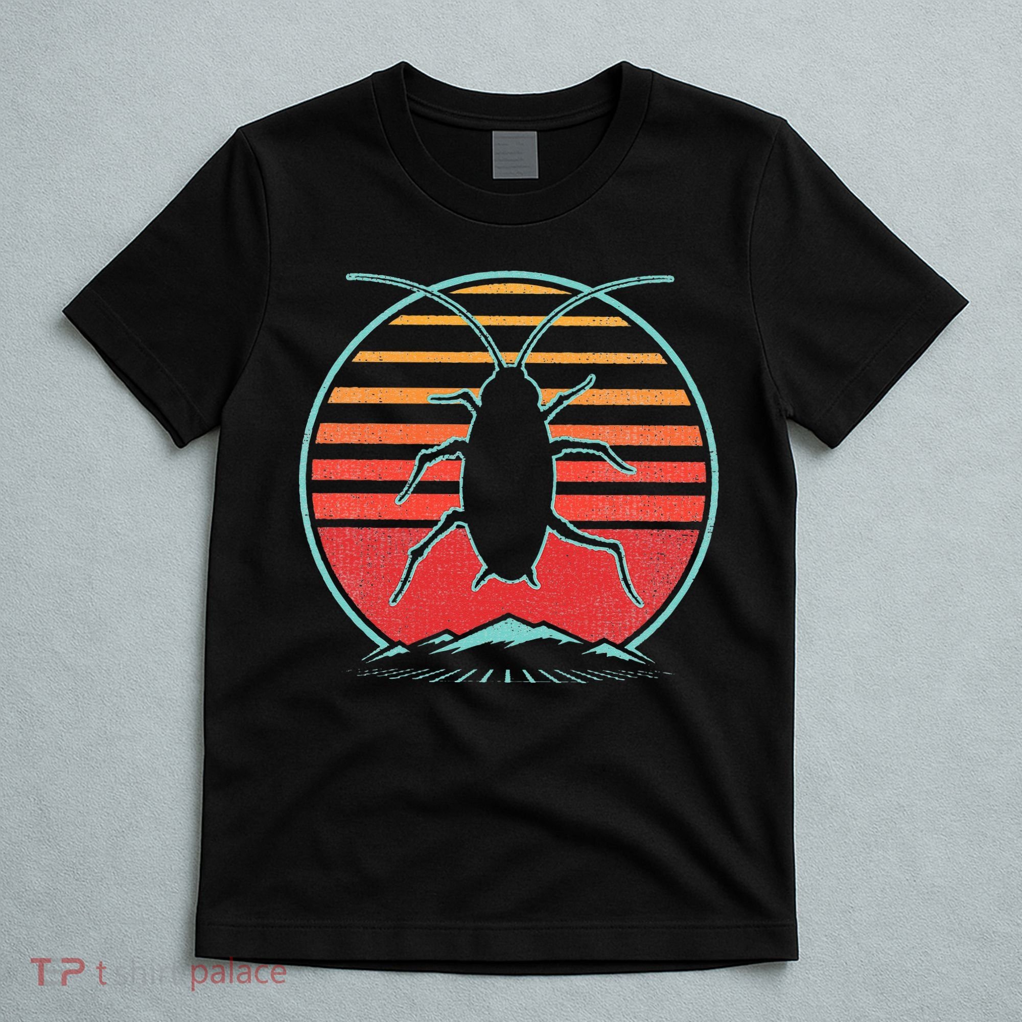 Cockroach Retro 80s Style Pest Control Exterminator Gift T-Shirt