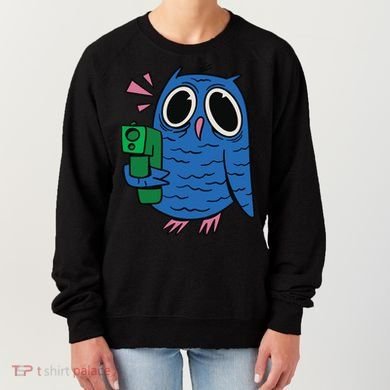 Crazy Owl Gun Women's Sweatshirt