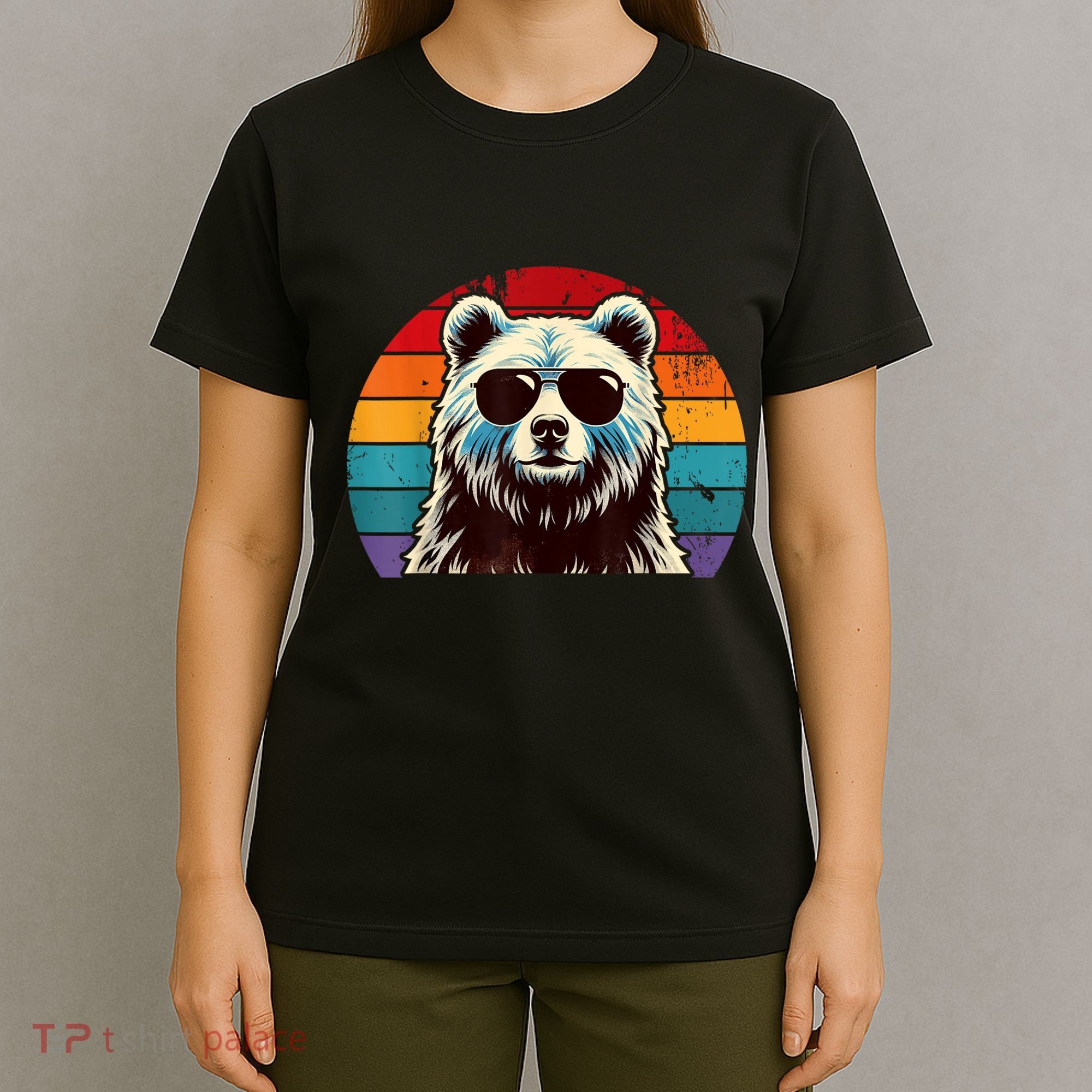 Cool Retro Bear In Sunglasses 70s 80s 90s Novelty Funny Bear T-Shirt