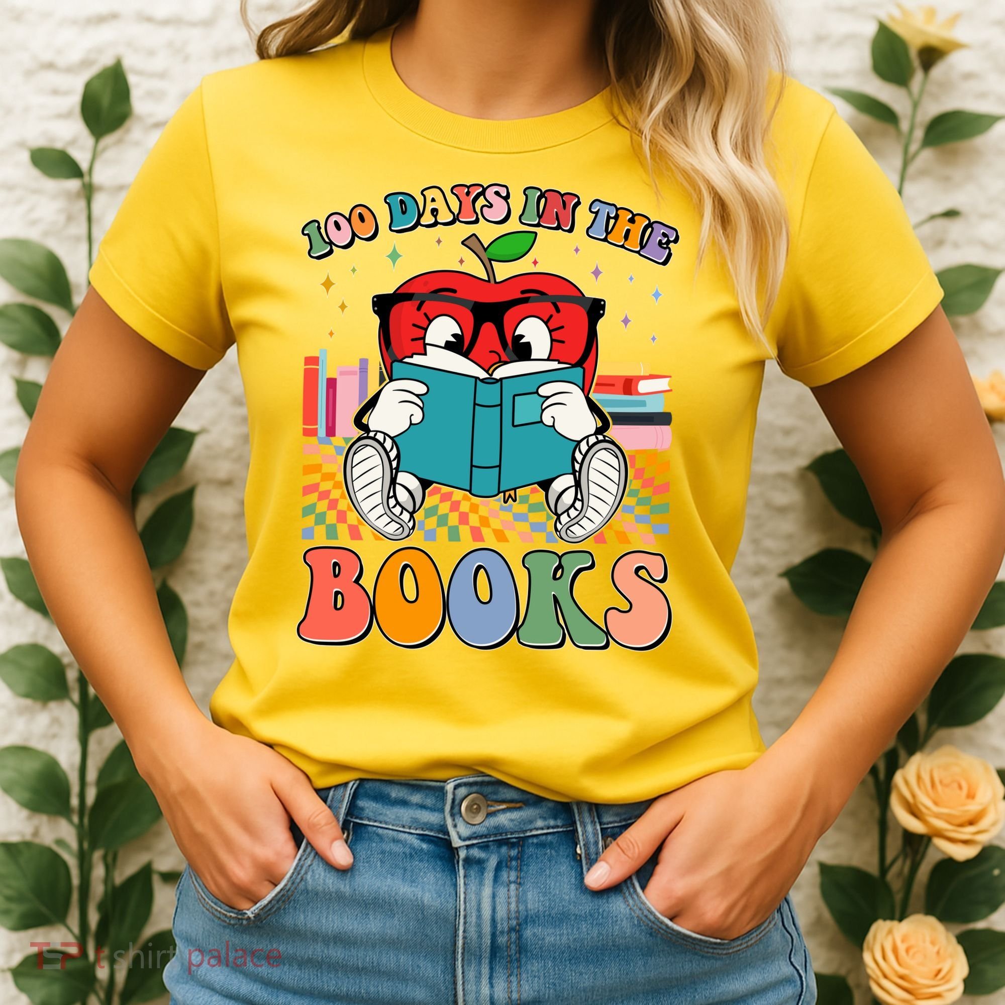 Cute Retro Cartoon Apple 100 Days Of Books Women's T-Shirt