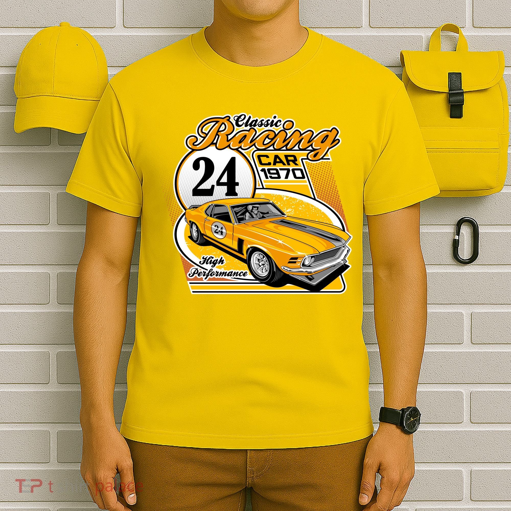 CLASSIC RACING CAR T-Shirt
