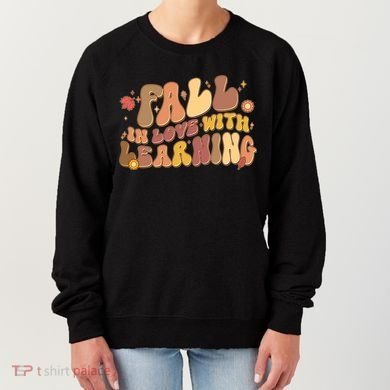 Cute Retro Fall In Love With Learning Women's Sweatshirt