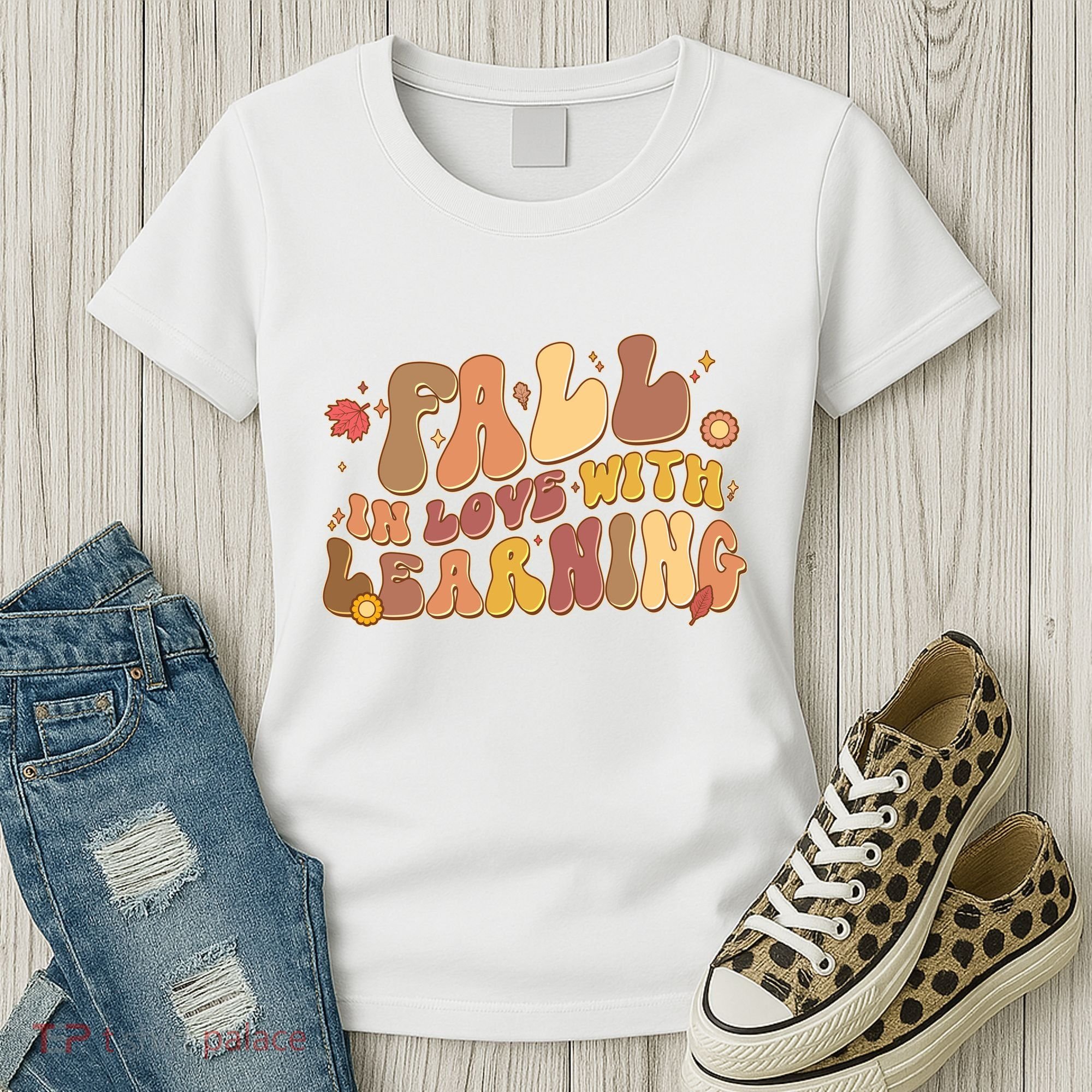 Cute Retro Fall In Love With Learning Women's T-Shirt