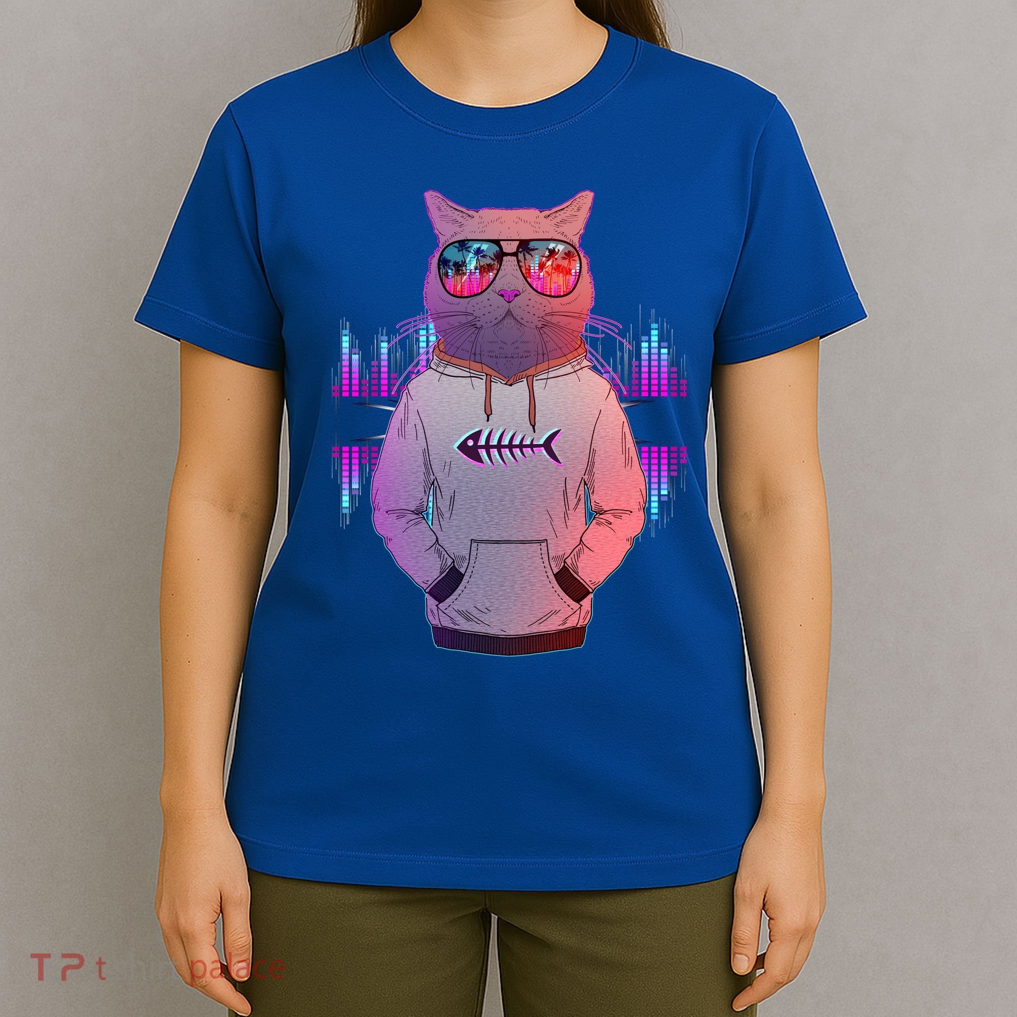 Cool Retro Hipster Hip Hop Music Cat T-Shirt