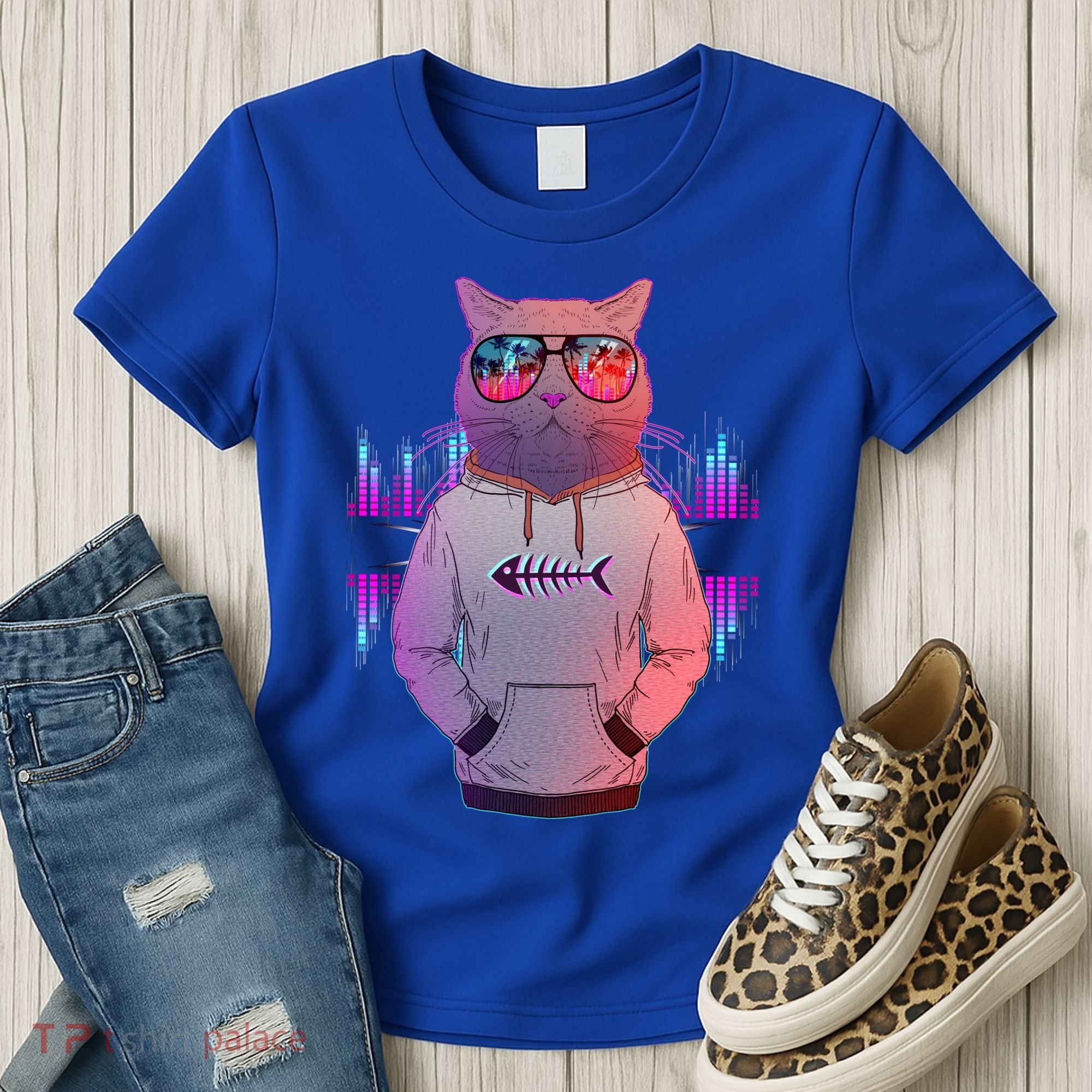 Cool Retro Hipster Hip Hop Music Cat Women's T-Shirt