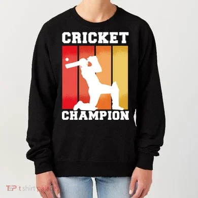 Cricket Player Champion Women's Sweatshirt