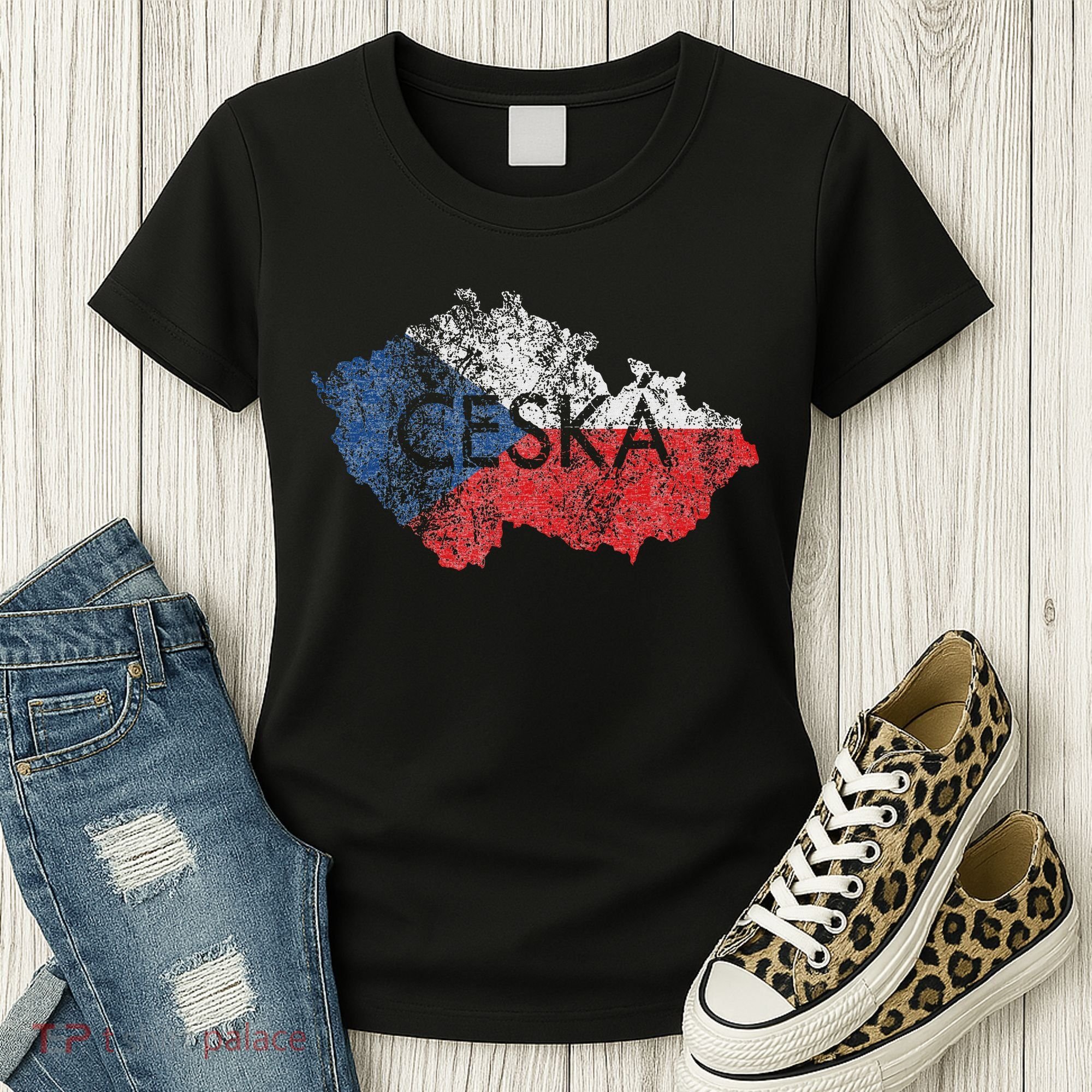 Czech Republic Map And Flag Souvenir Distressed Ceska Women's T-Shirt