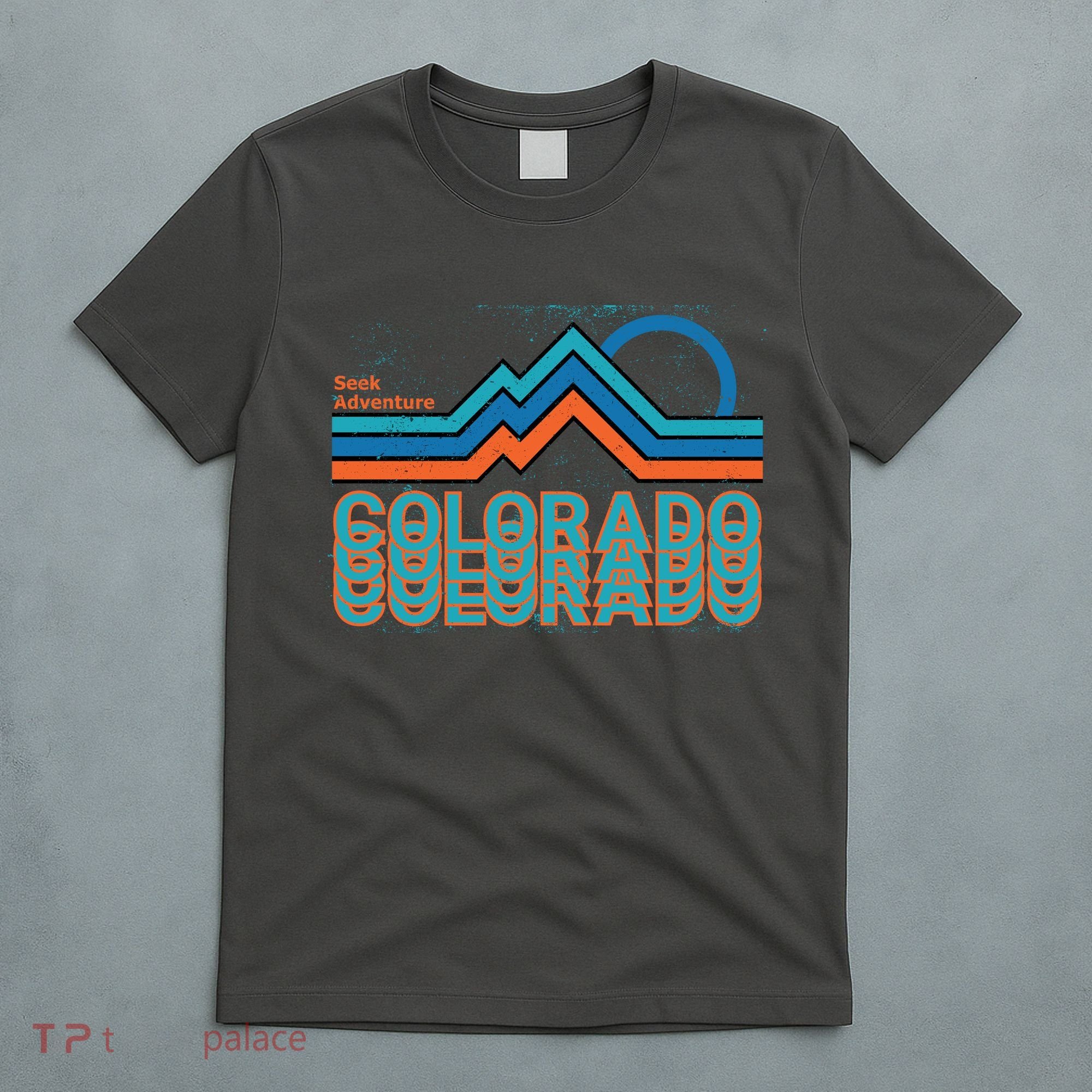Colorado Retro Style Adventure Logo T-Shirt