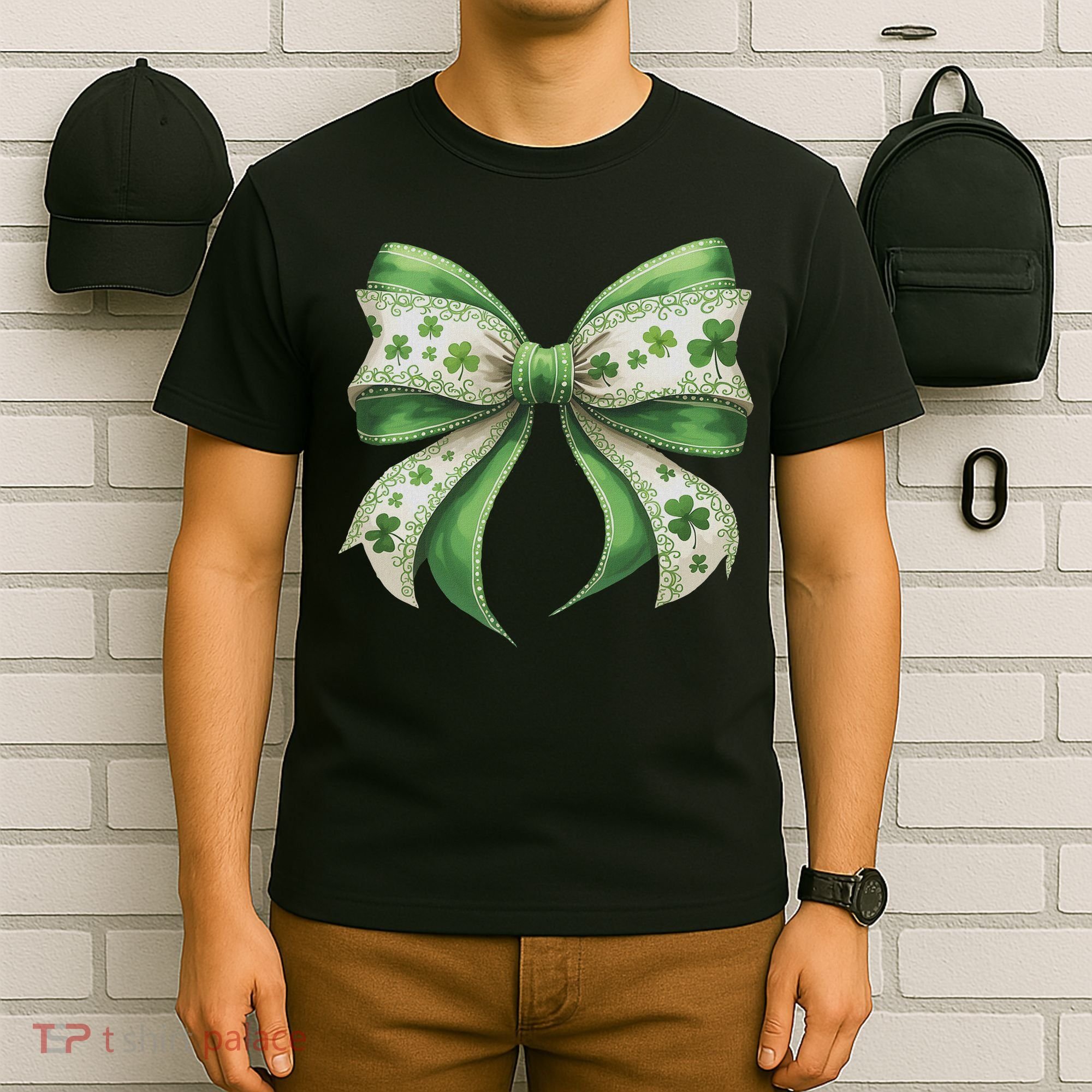 Cute Retro St Patricks Day Lucky Green Shamrock Coquette Bow T-Shirt