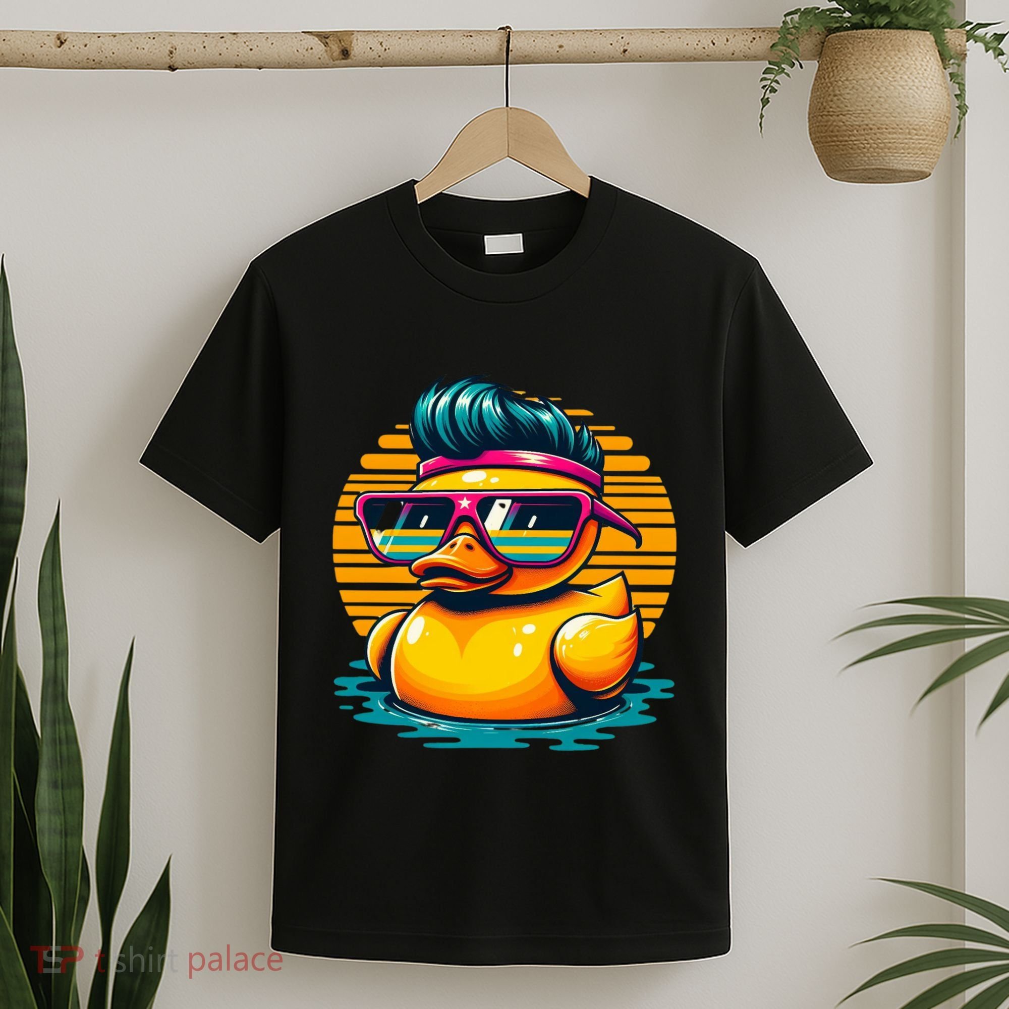 Cool Retro Yellow Duck In Sunglasses 70s 80s 90s Funny Duck T-Shirt