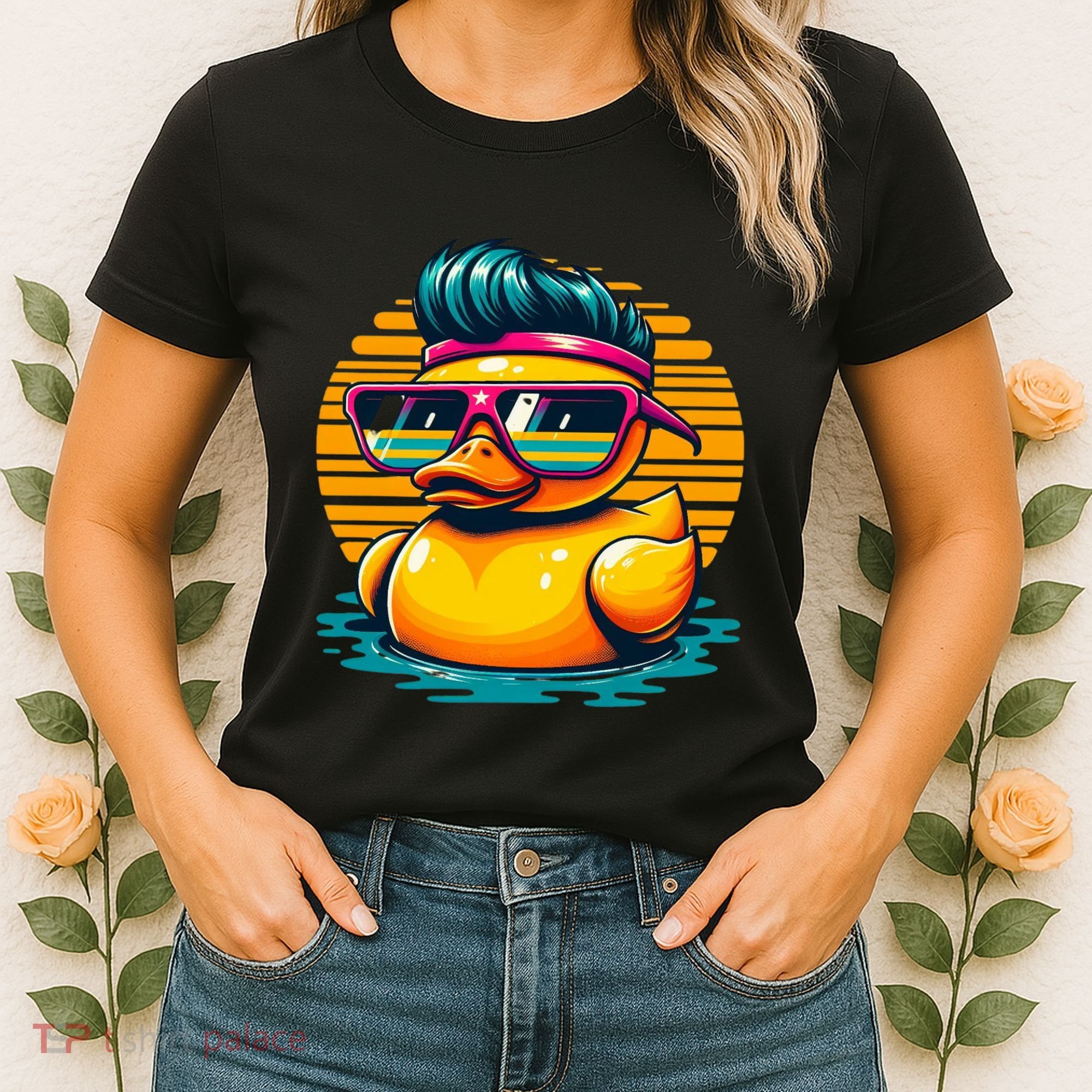 Cool Retro Yellow Duck In Sunglasses 70s 80s 90s Funny Duck Women's T-Shirt
